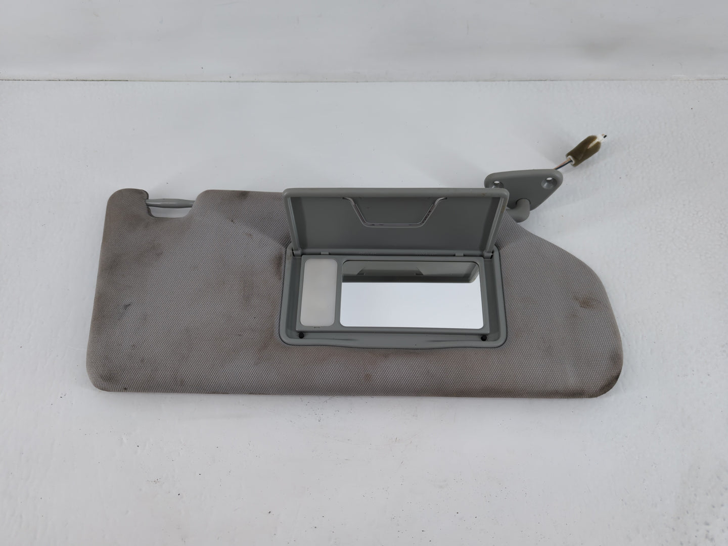 2016-2017 Mitsubishi Outlander Sport Sun Visor Shade Replacement Passenger Right Mirror Fits Fits 2016 2017 OEM Used Auto Pa
