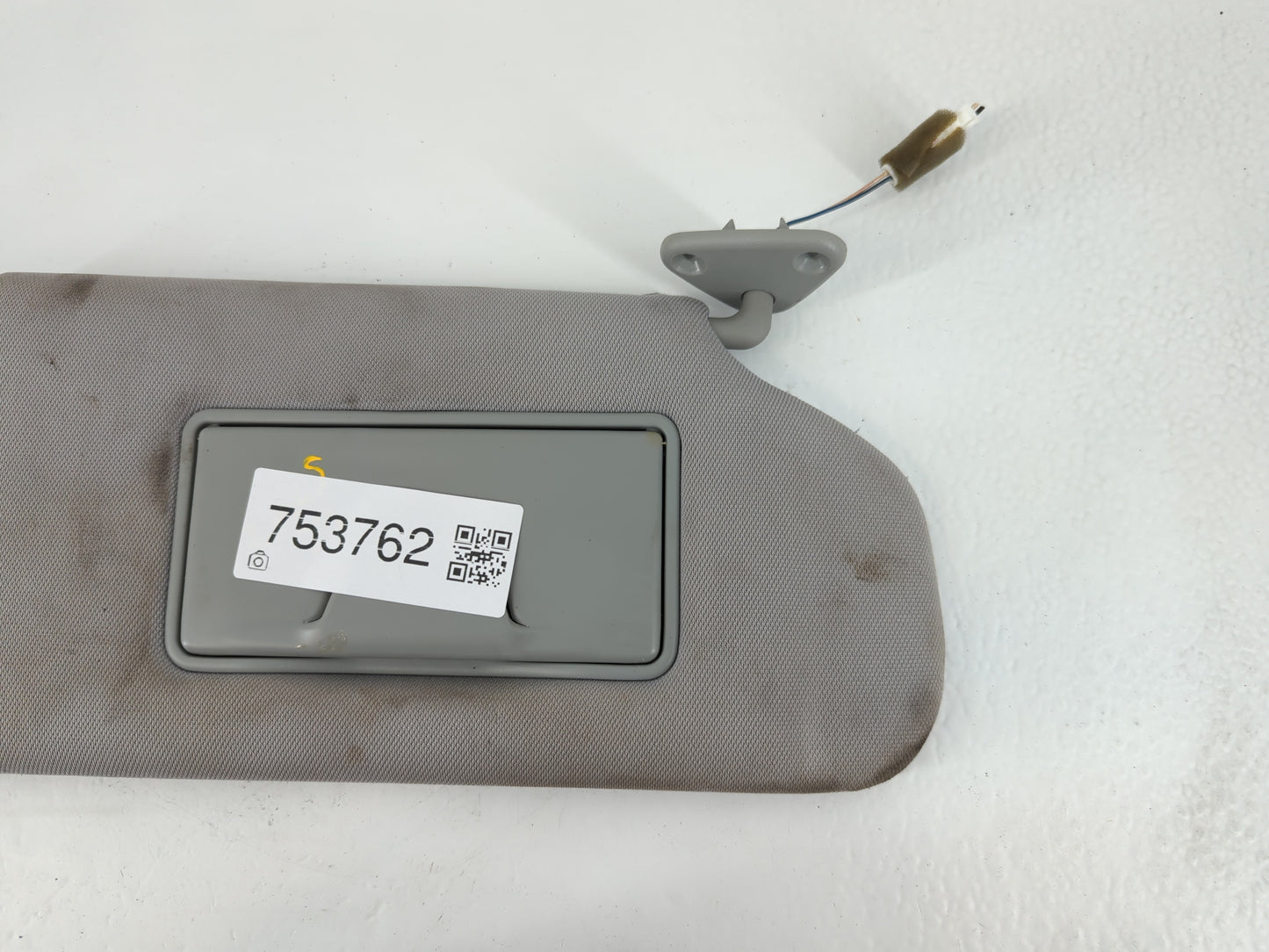 2016-2017 Mitsubishi Outlander Sport Sun Visor Shade Replacement Passenger Right Mirror Fits Fits 2016 2017 OEM Used Auto Pa