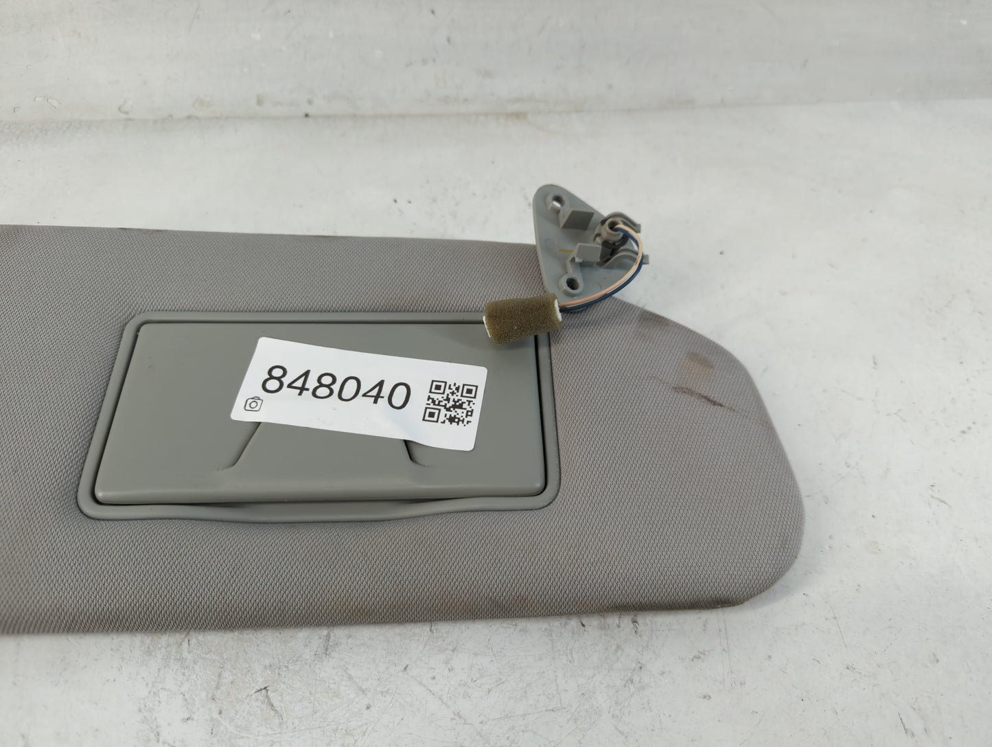 2016-2017 Mitsubishi Outlander Sport Sun Visor Shade Replacement Passenger Right Mirror Fits Fits 2016 2017 OEM Used Auto Pa