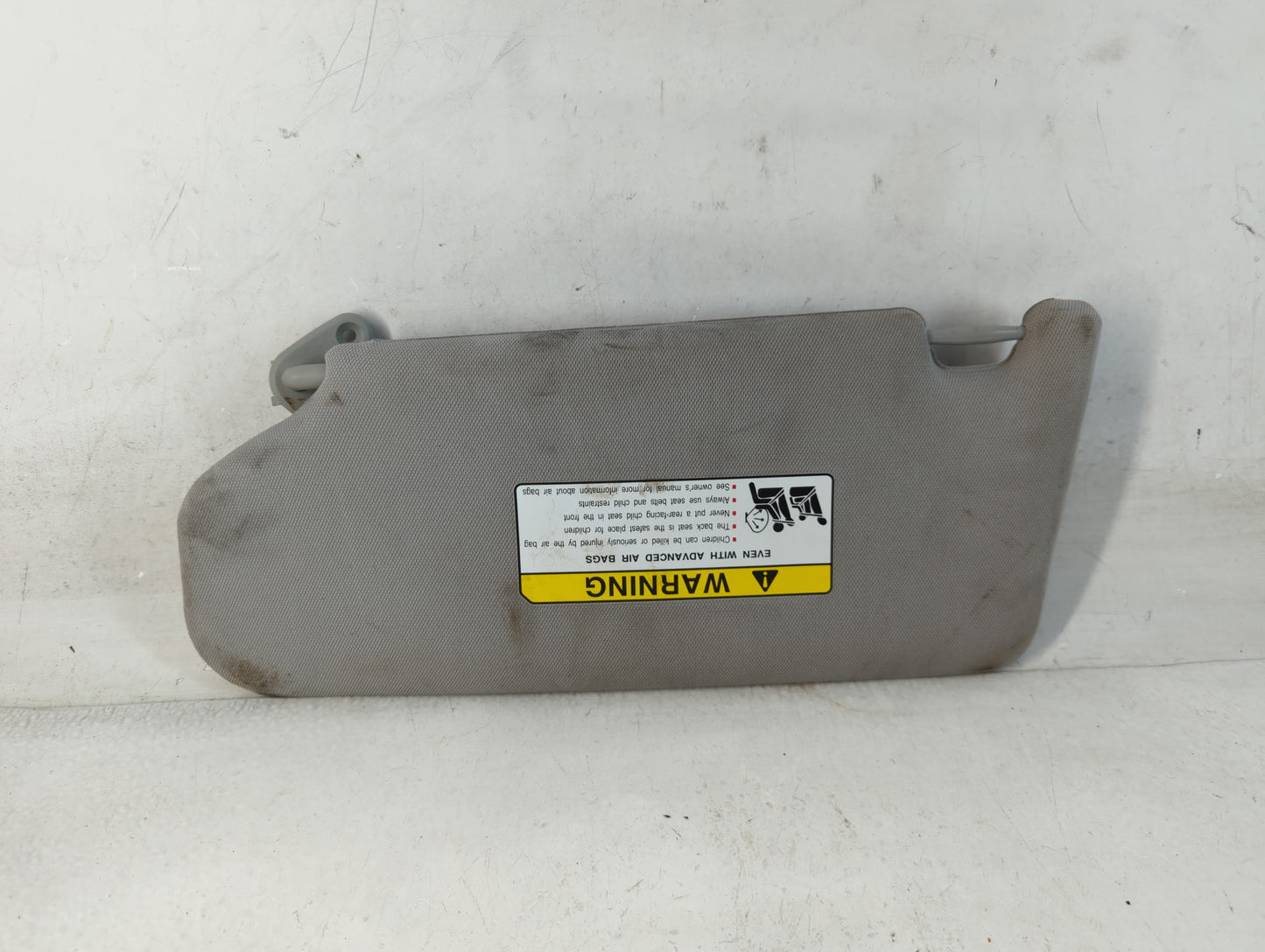 2016-2017 Mitsubishi Outlander Sport Sun Visor Shade Replacement Passenger Right Mirror Fits Fits 2016 2017 OEM Used Auto Pa