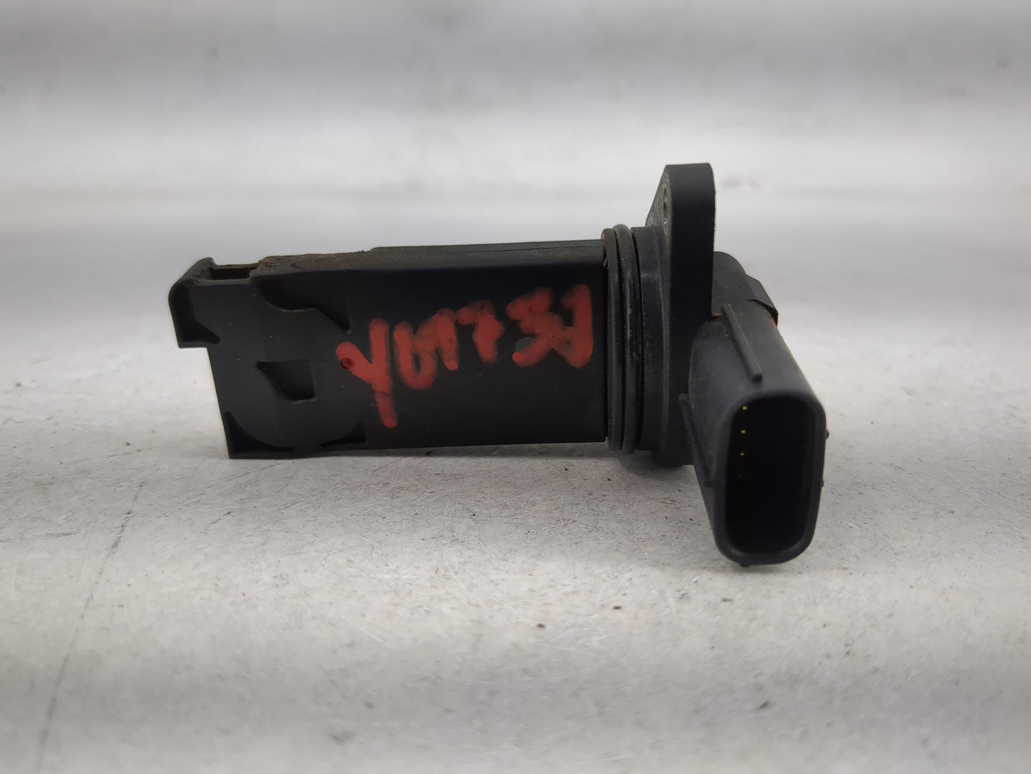2014-2017 Mitsubishi Rvr Mass Air Flow Meter Maf 1486509 - Oemusedautoparts1.com