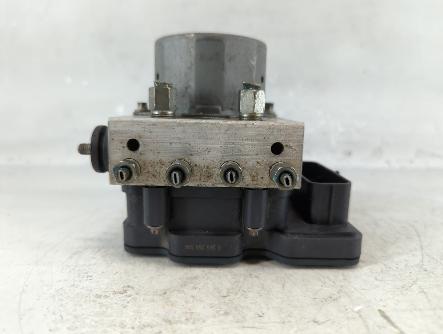 2017-2018 Nissan Altima ABS Pump Control Module Replacement P/N:47660 9HU0A Fits Fits 2017 2018 OEM Used Auto Parts - Oemuse
