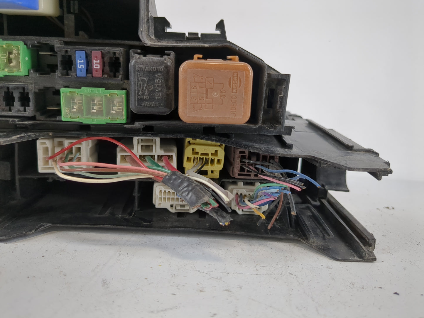2018 Nissan Altima Fusebox Fuse Box Panel Relay Module P/N:7254-5763-30 Fits OEM Used Auto Parts - Oemusedautoparts1.com