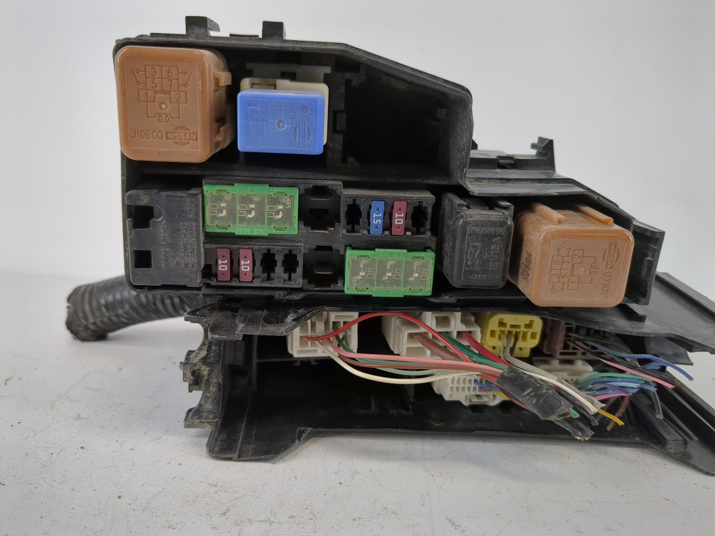 2018 Nissan Altima Fusebox Fuse Box Panel Relay Module P/N:7254-5763-30 Fits OEM Used Auto Parts - Oemusedautoparts1.com