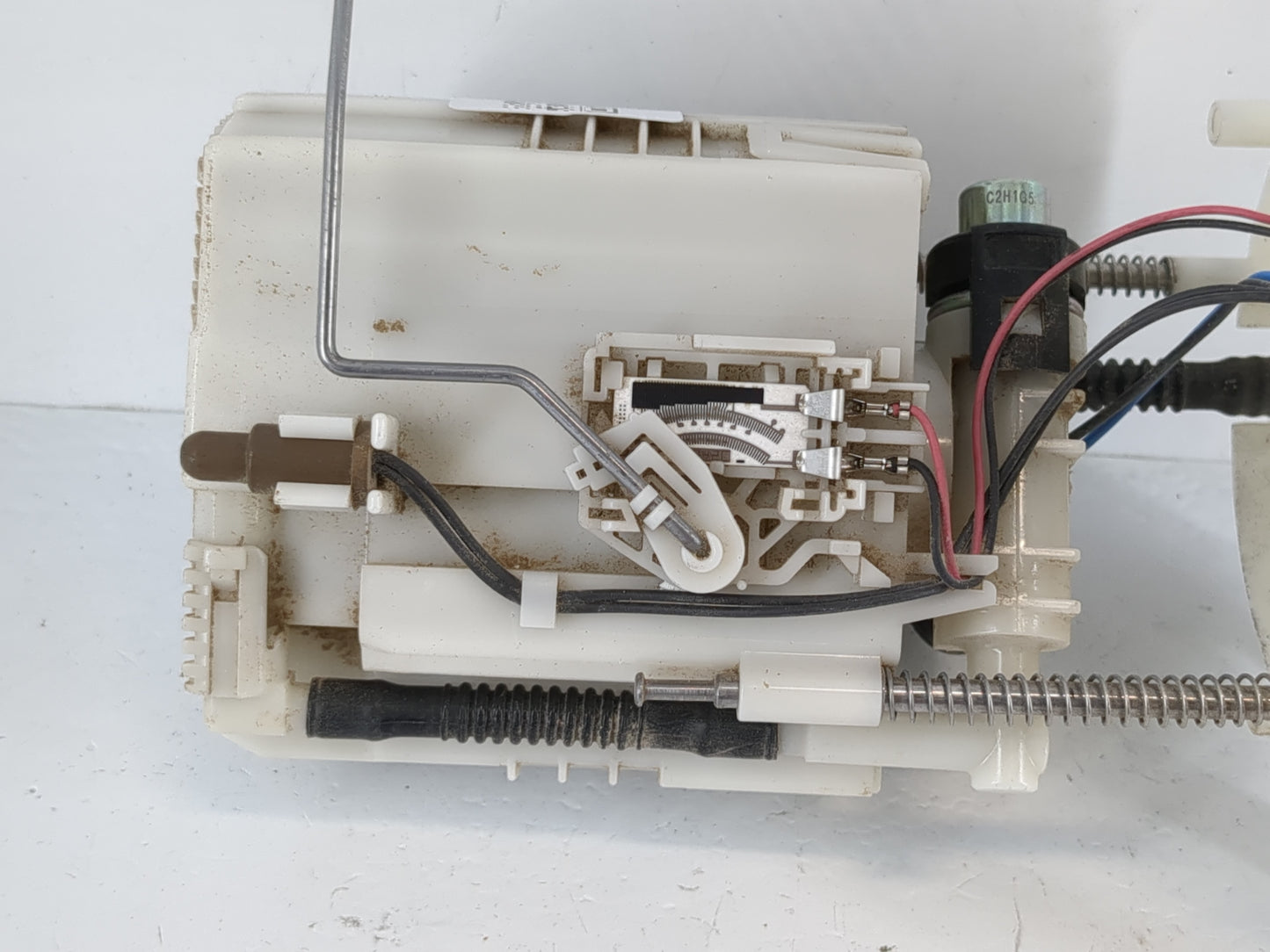 2013-2018 Nissan Altima Electrical Gas Fuel Pump Assembly - Oemusedautoparts1.com