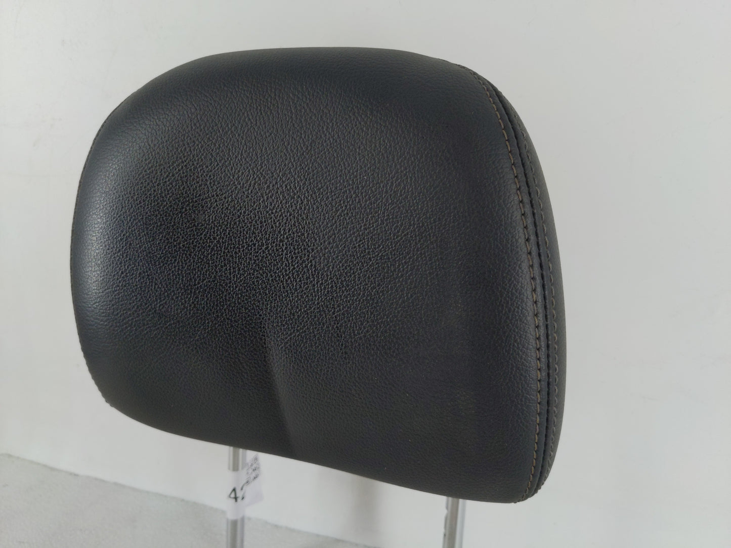 2018 Nissan Altima Headrest Head Rest Front Driver Passenger Seat Fits OEM Used Auto Parts - Oemusedautoparts1.com