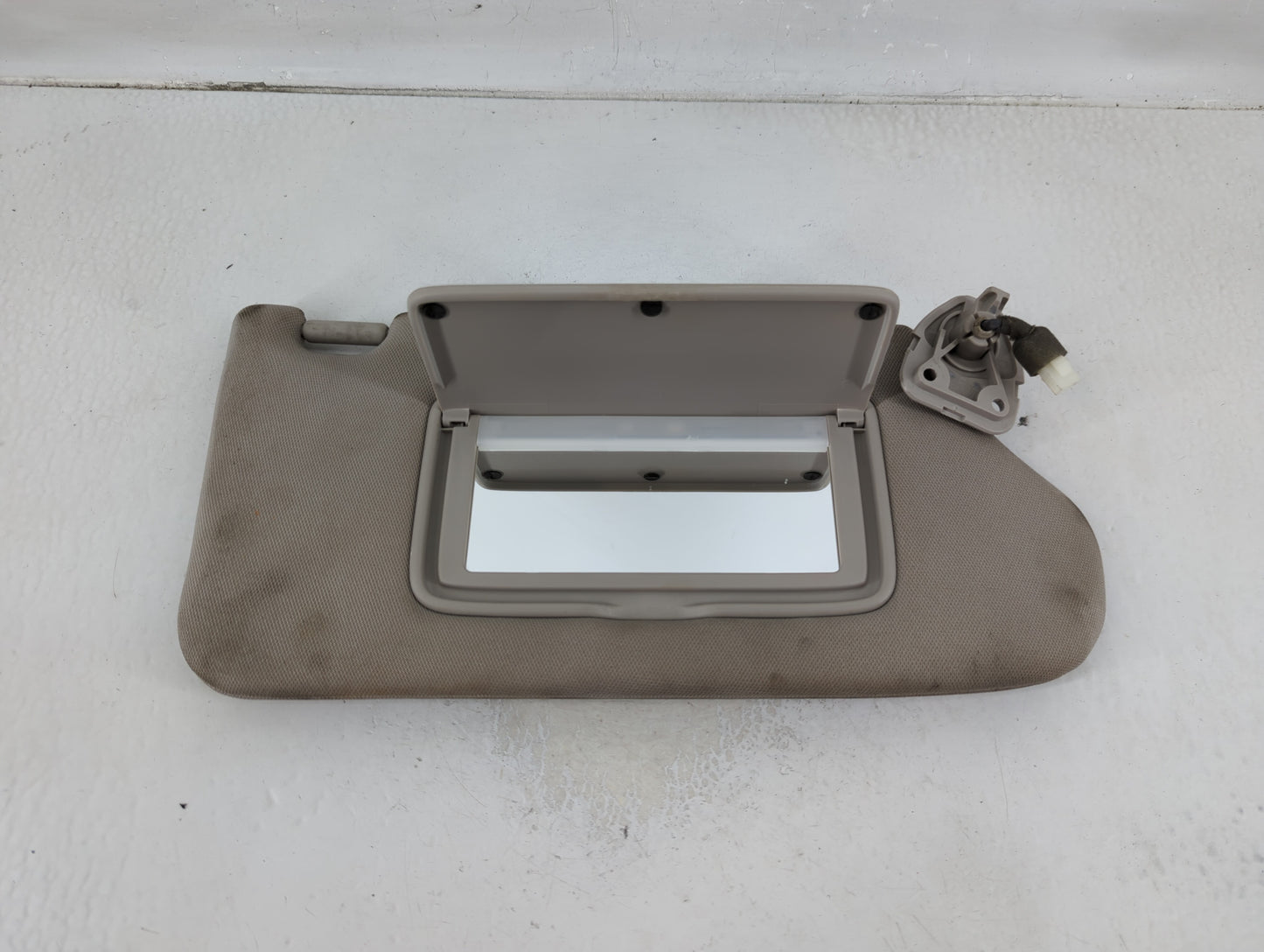 2013-2018 Nissan Altima Sun Visor Shade Replacement Passenger Right Mirror Fits Fits 2013 2014 2015 2016 2017 2018 OEM Used 