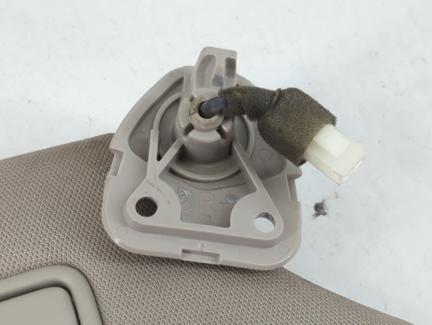 2013-2018 Nissan Altima Sun Visor Shade Replacement Passenger Right Mirror Fits Fits 2013 2014 2015 2016 2017 2018 OEM Used 