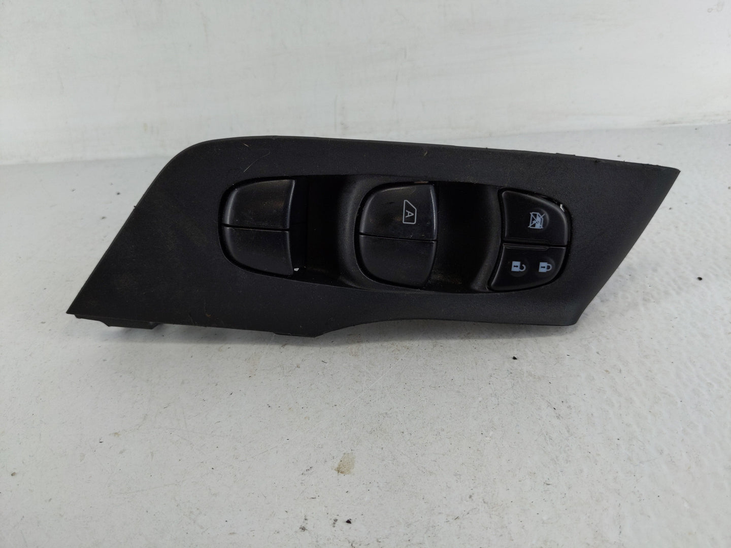 2013-2018 Nissan Altima Master Power Window Switch Replacement Driver Side Left P/N:25401 3TA5A5A0708 80961 3TA0 Fits OEM Us