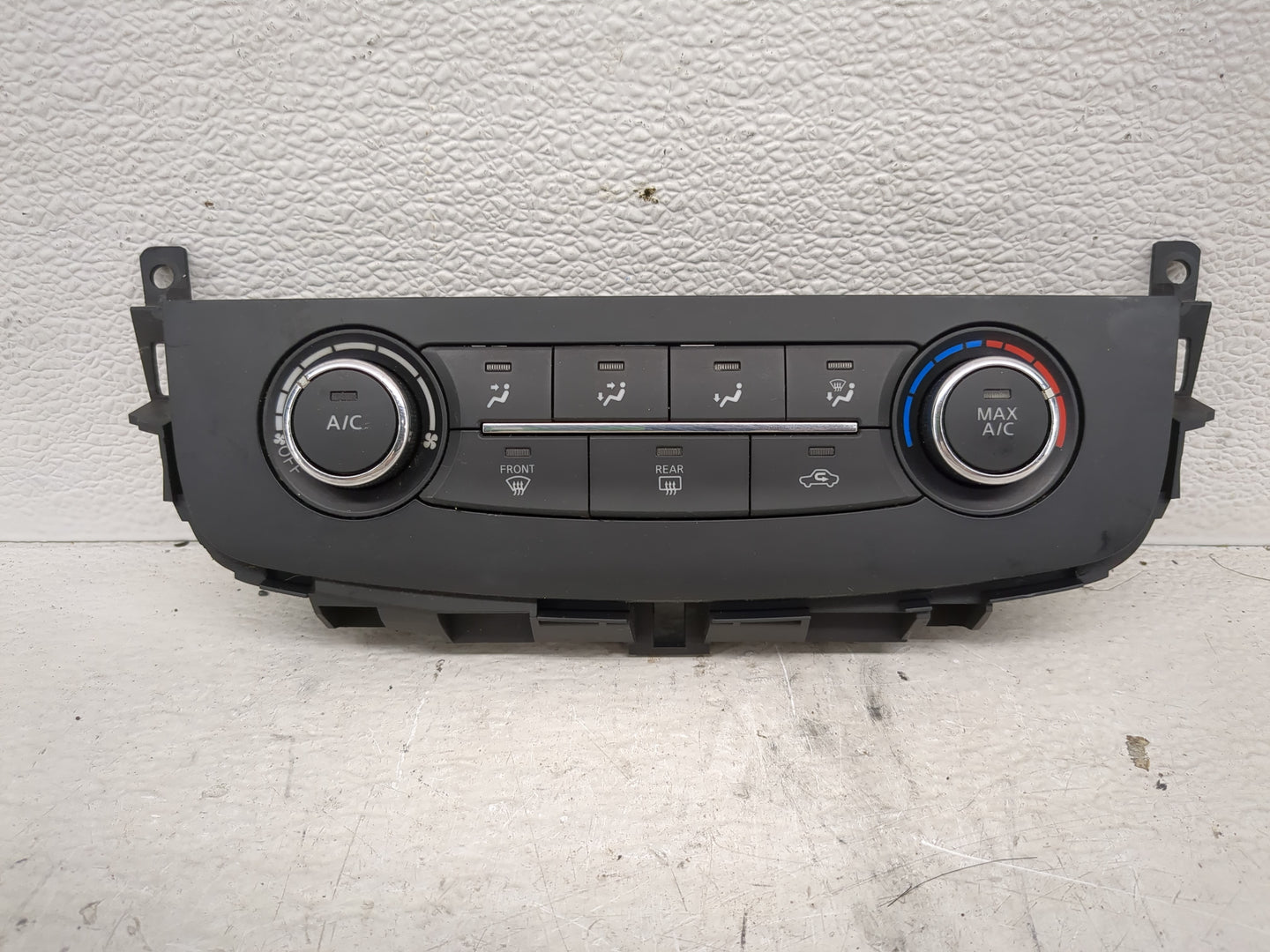 2016-2018 Nissan Altima Climate Control Module Temperature AC/Heater Replacement Fits Fits 2016 2017 2018 OEM Used Auto Part