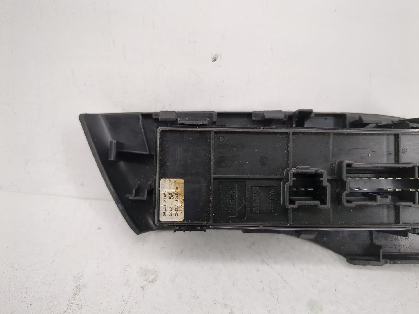 2013-2018 Nissan Altima Master Power Window Switch Replacement Driver Side Left P/N:25401 3TA5A Fits OEM Used Auto Parts - O