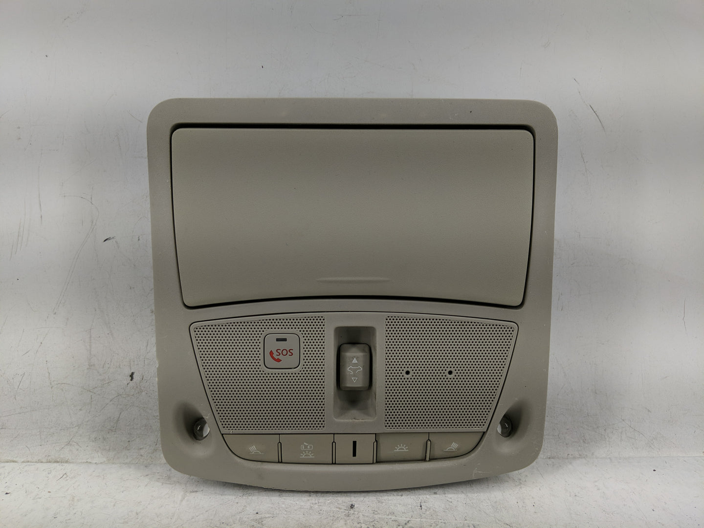 2018 Nissan Altima Overhead Roof Console - Oemusedautoparts1.com