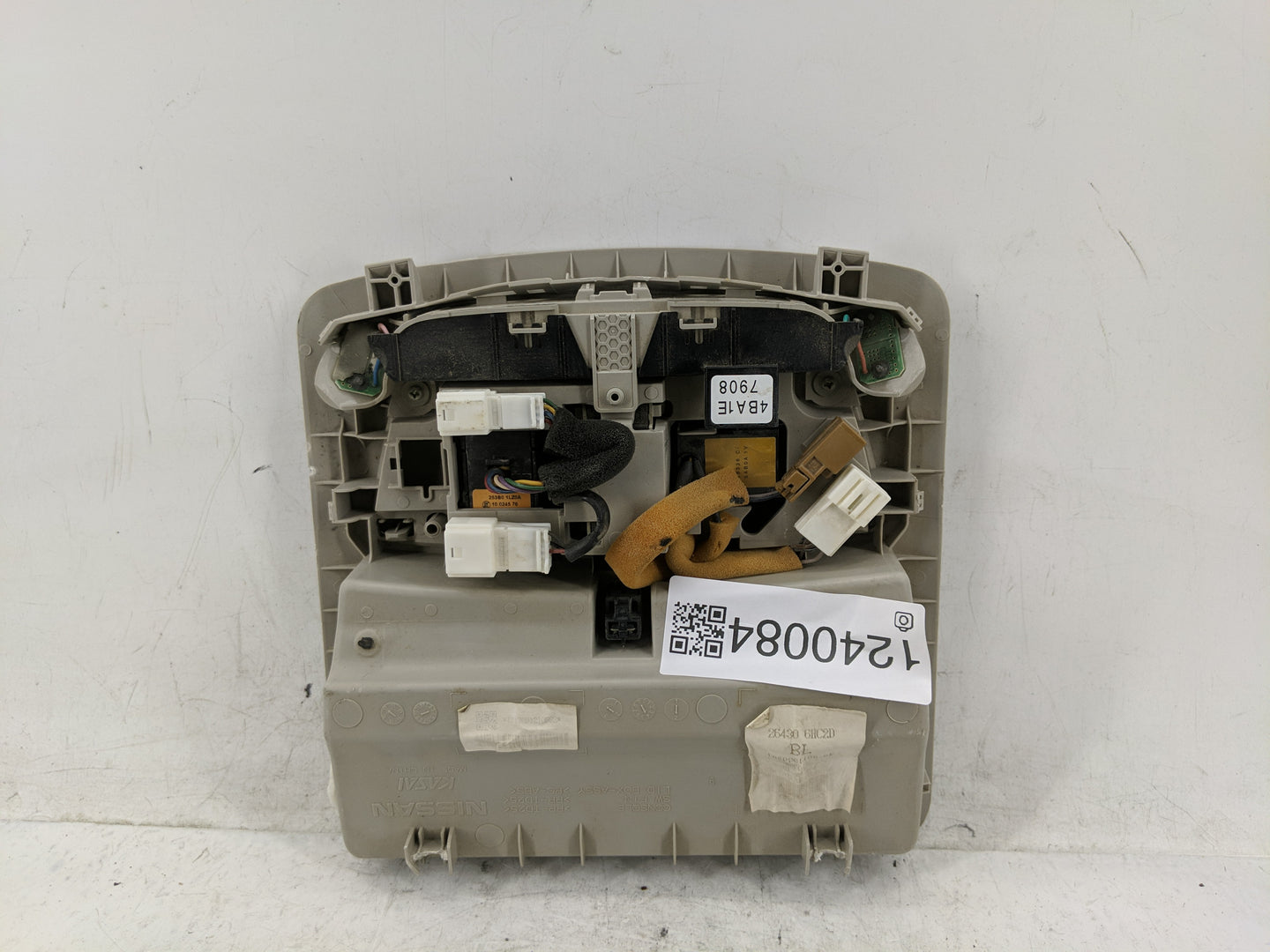 2018 Nissan Altima Overhead Roof Console - Oemusedautoparts1.com