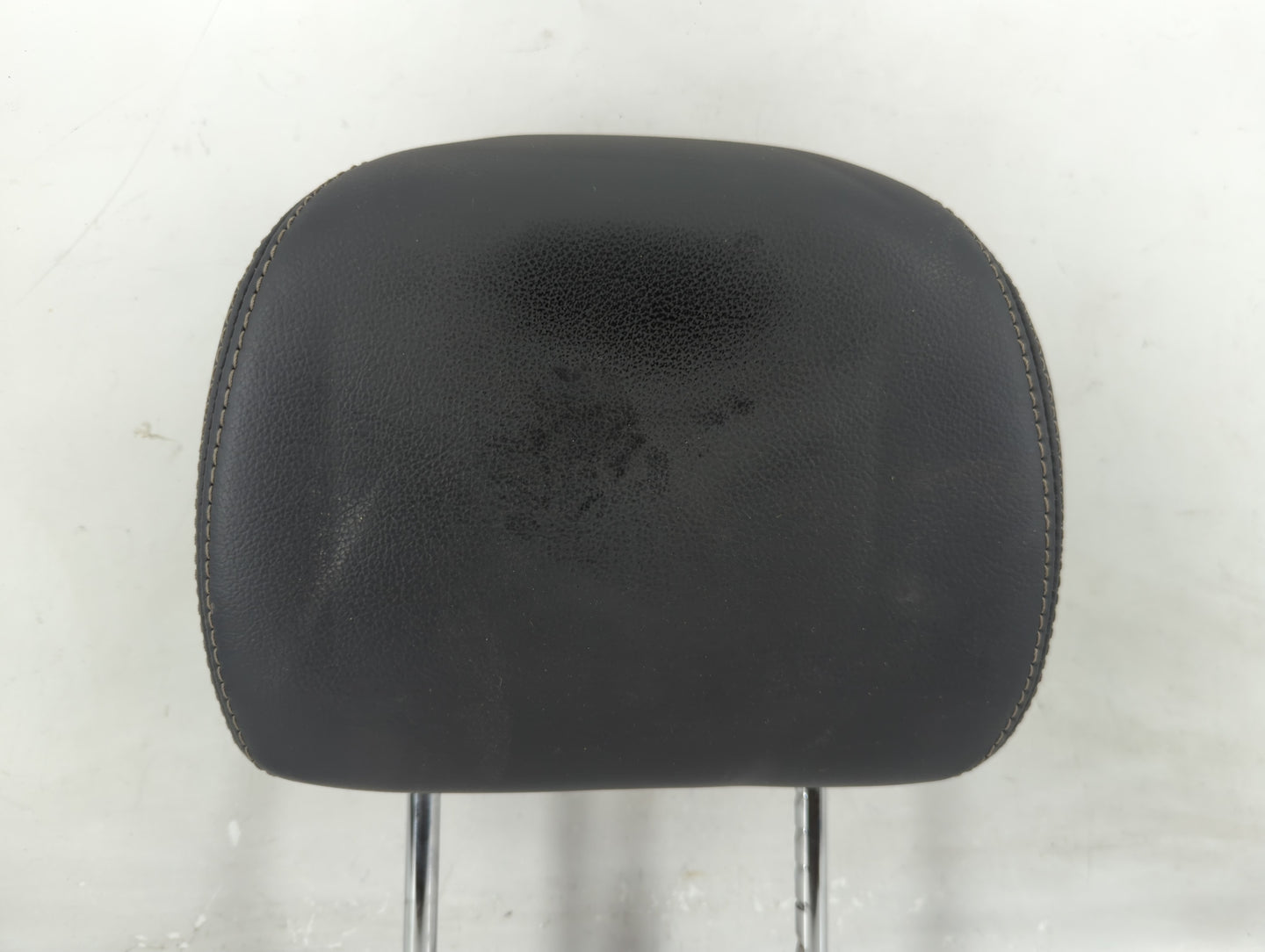 2018 Nissan Altima Headrest Head Rest Front Driver Passenger Seat Fits OEM Used Auto Parts - Oemusedautoparts1.com
