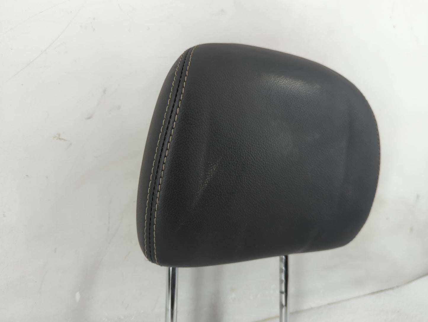 2018 Nissan Altima Headrest Head Rest Front Driver Passenger Seat Fits OEM Used Auto Parts - Oemusedautoparts1.com