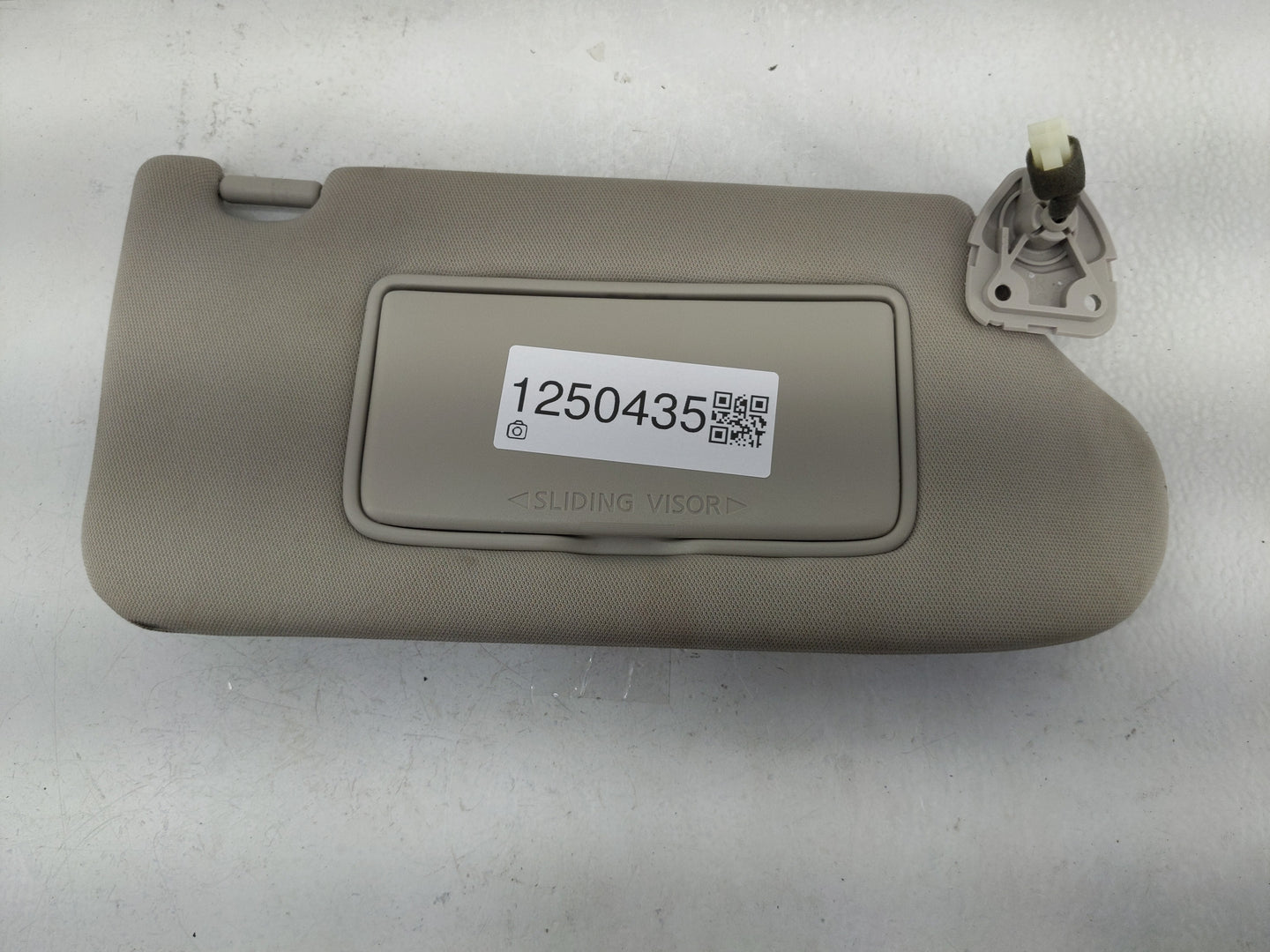 2013-2018 Nissan Altima Sun Visor Shade Replacement Passenger Right Mirror Fits Fits 2013 2014 2015 2016 2017 2018 OEM Used 