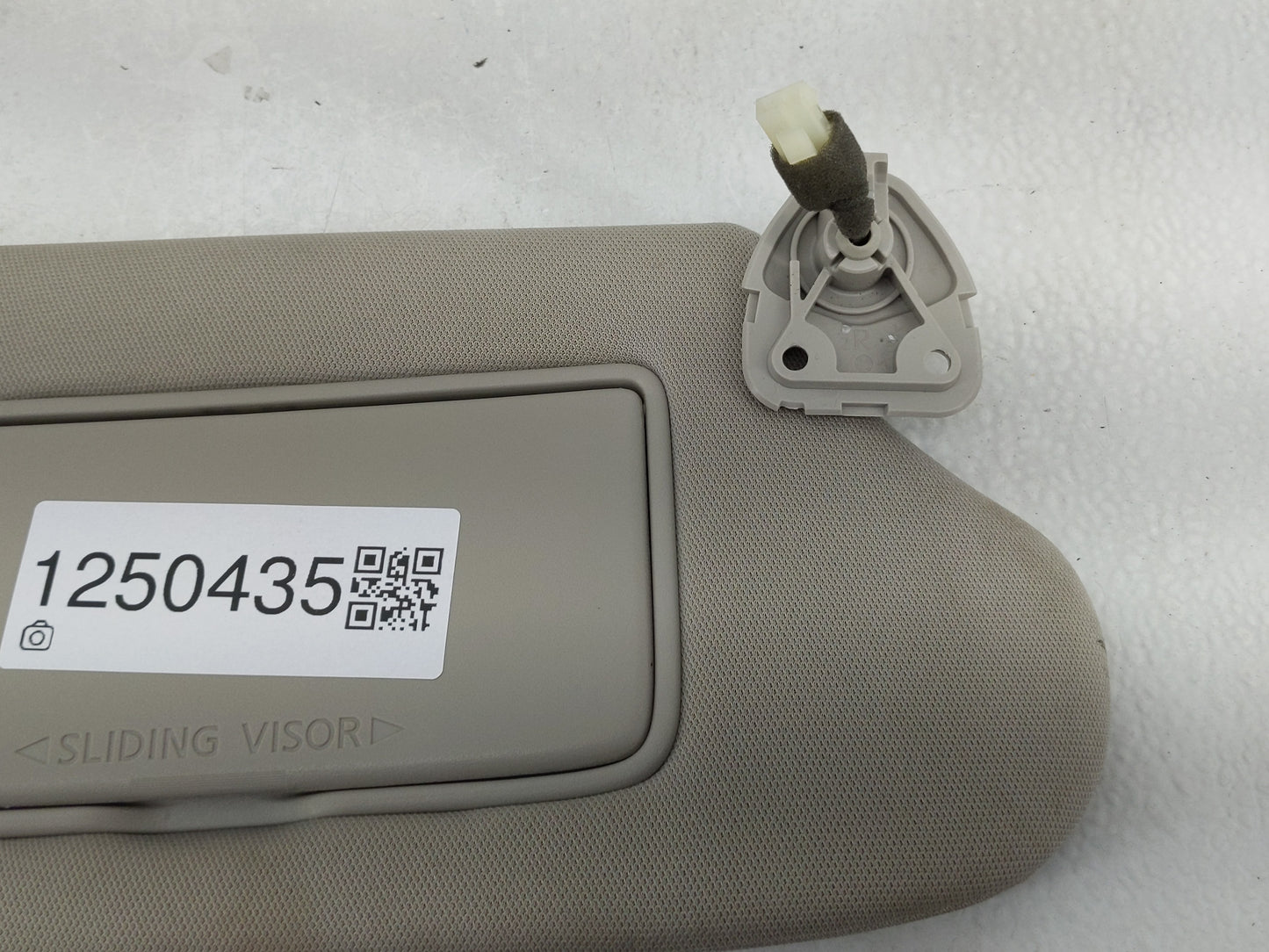 2013-2018 Nissan Altima Sun Visor Shade Replacement Passenger Right Mirror Fits Fits 2013 2014 2015 2016 2017 2018 OEM Used 