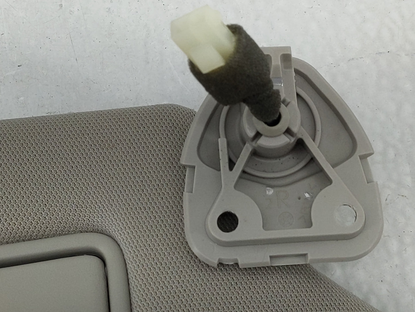 2013-2018 Nissan Altima Sun Visor Shade Replacement Passenger Right Mirror Fits Fits 2013 2014 2015 2016 2017 2018 OEM Used 