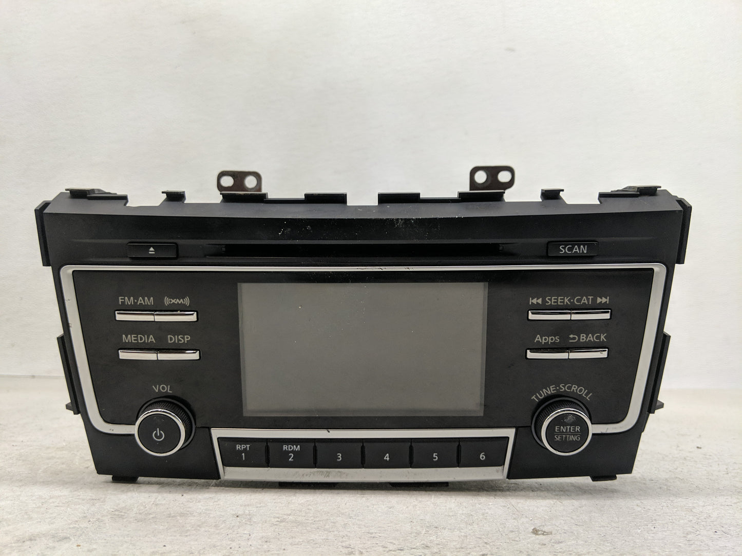 2017-2018 Nissan Altima Radio AM FM Cd Player Receiver Replacement P/N:28185 9HR1C Fits Fits 2017 2018 OEM Used Auto Parts -