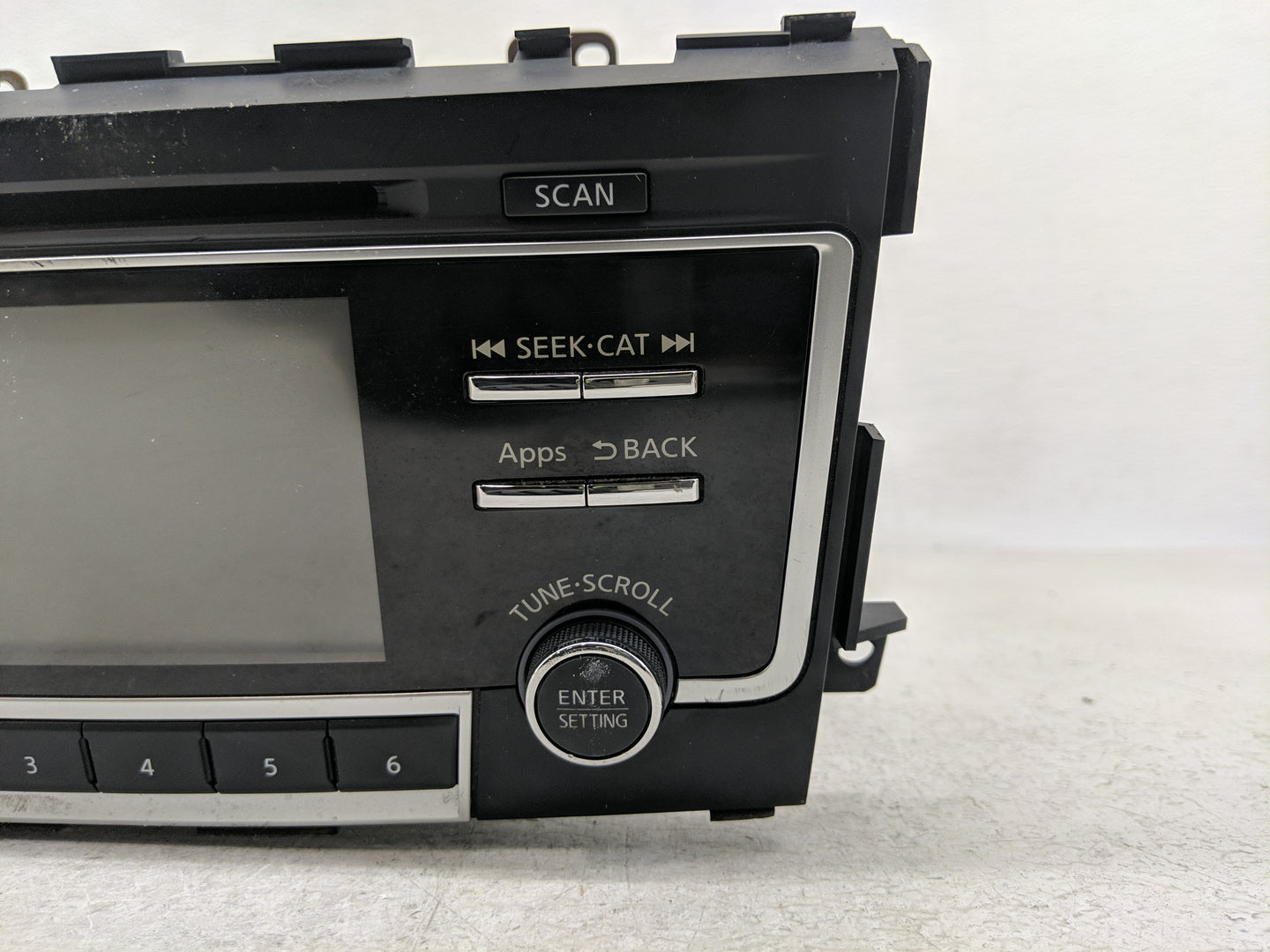 2017-2018 Nissan Altima Radio AM FM Cd Player Receiver Replacement P/N:28185 9HR1C Fits Fits 2017 2018 OEM Used Auto Parts -