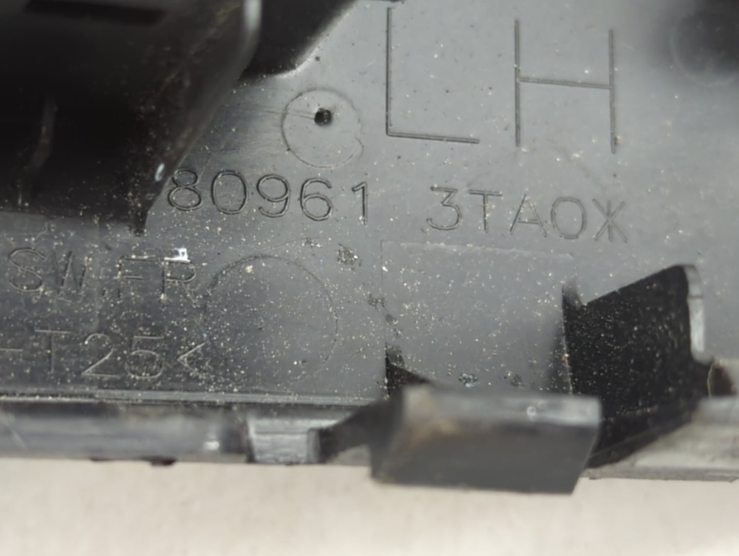 2013-2018 Nissan Altima Master Power Window Switch Replacement Driver Side Left P/N:80961 3TA0 Fits OEM Used Auto Parts - Oe