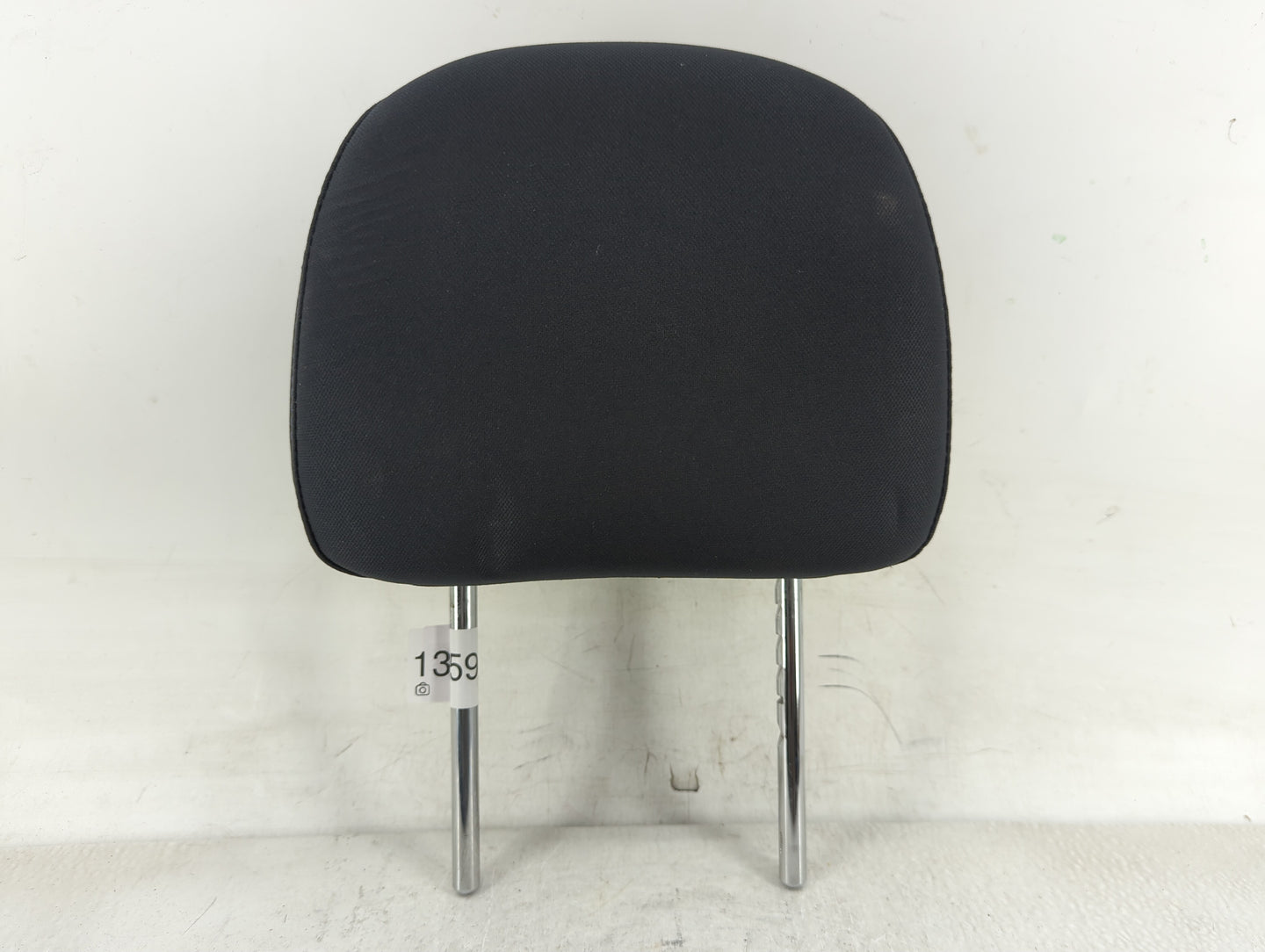 2017-2018 Nissan Altima Headrest Head Rest Front Driver Passenger Seat - Oemusedautoparts1.com