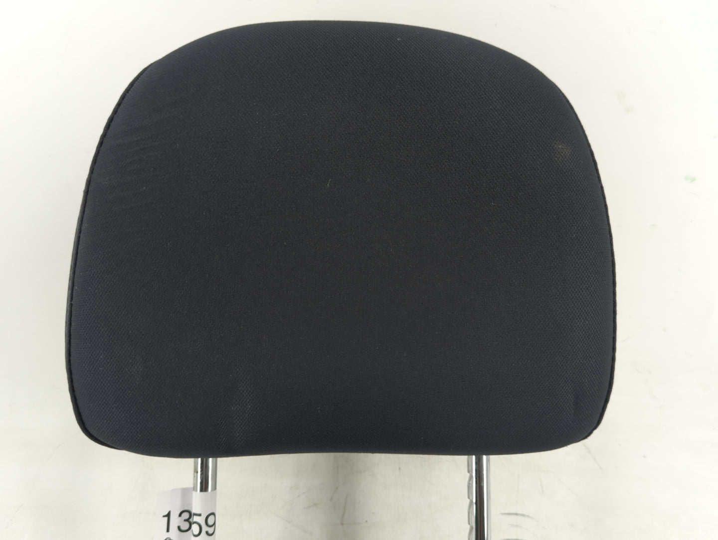 2017-2018 Nissan Altima Headrest Head Rest Front Driver Passenger Seat - Oemusedautoparts1.com