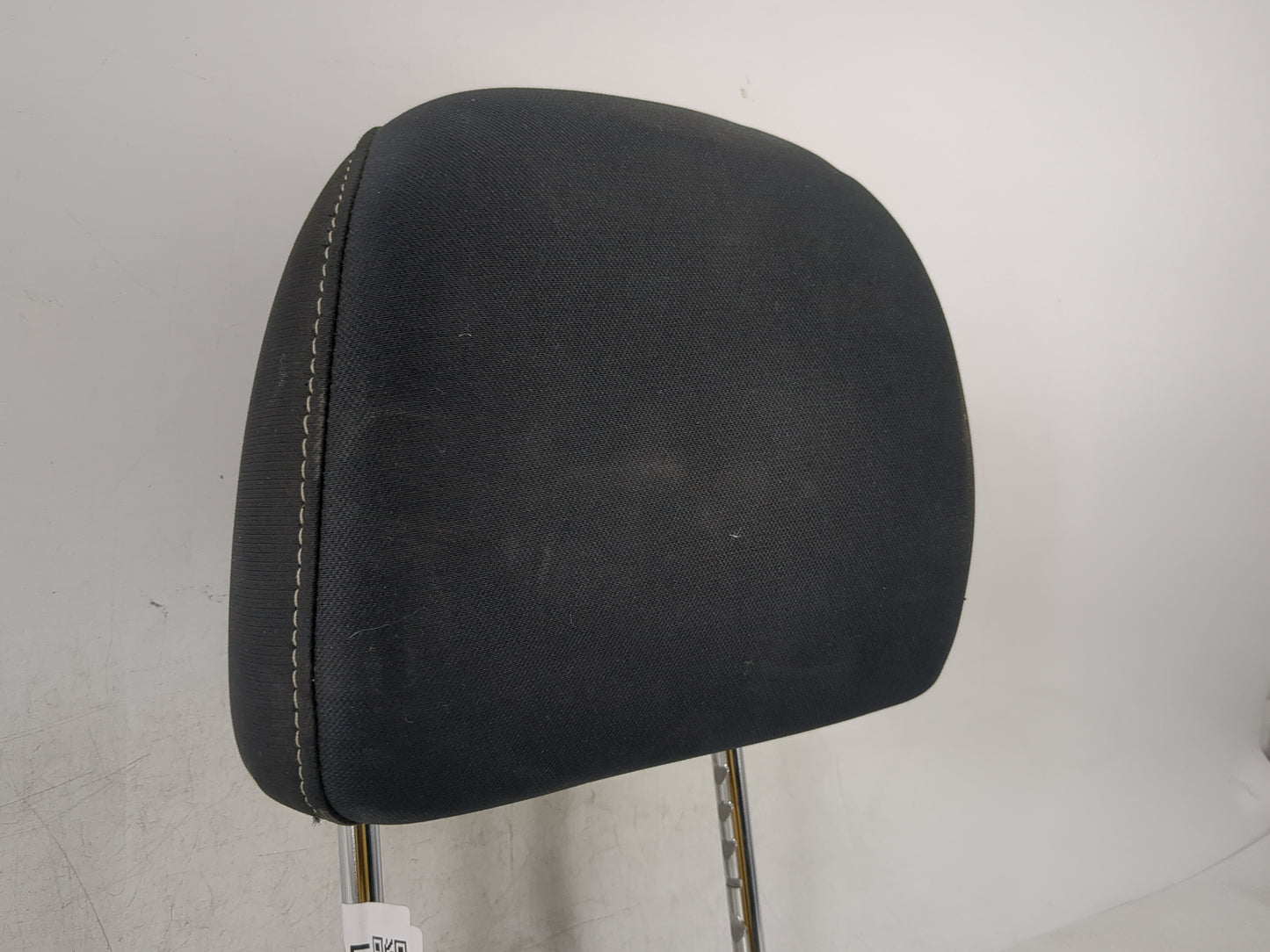 2018-2018 Nissan Altima Headrest Head Rest Front Driver Passenger Seat - Oemusedautoparts1.com
