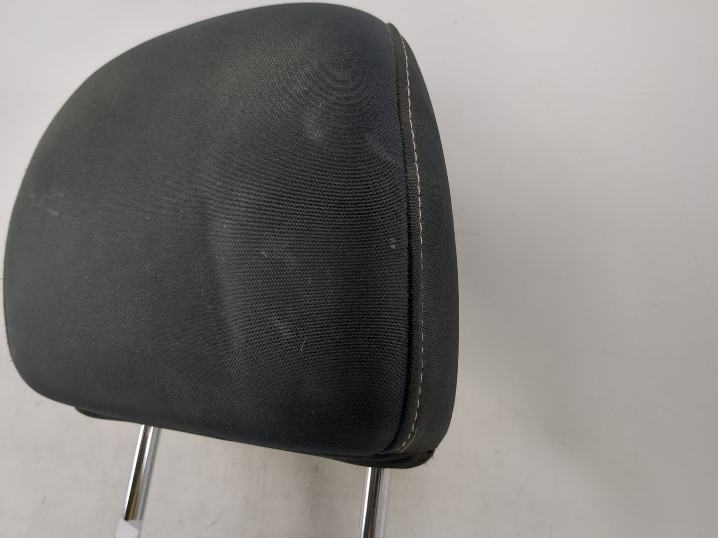 2018 Nissan Altima Headrest Head Rest Front Driver Passenger Seat Fits OEM Used Auto Parts - Oemusedautoparts1.com
