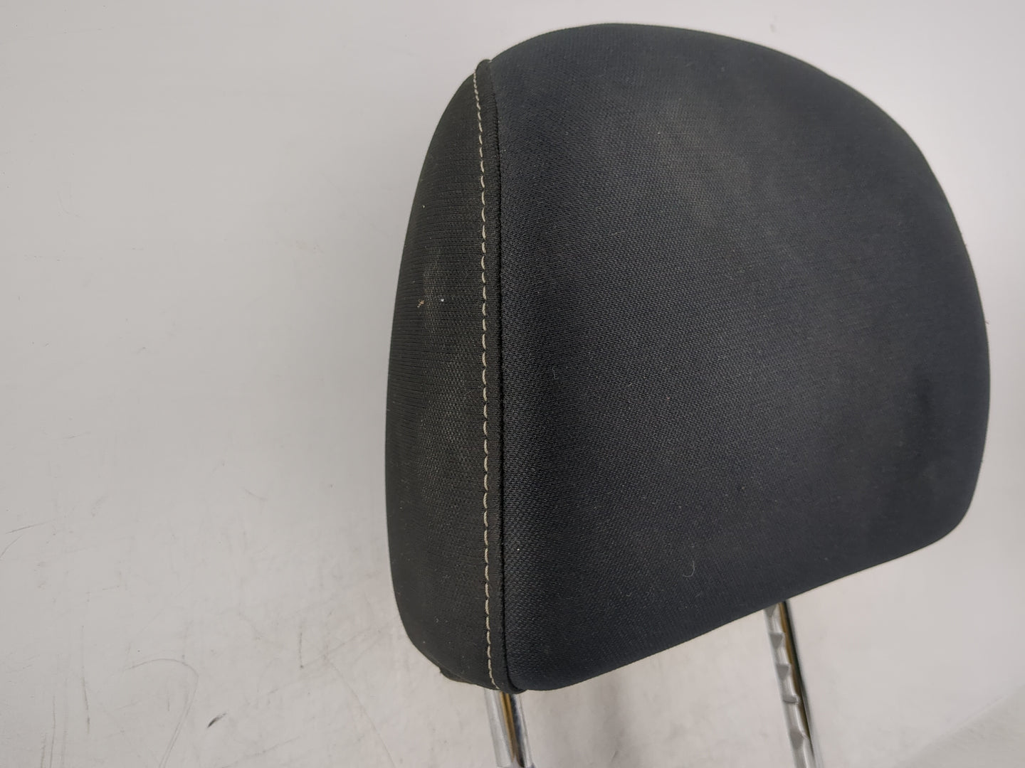 2018 Nissan Altima Headrest Head Rest Front Driver Passenger Seat Fits OEM Used Auto Parts - Oemusedautoparts1.com