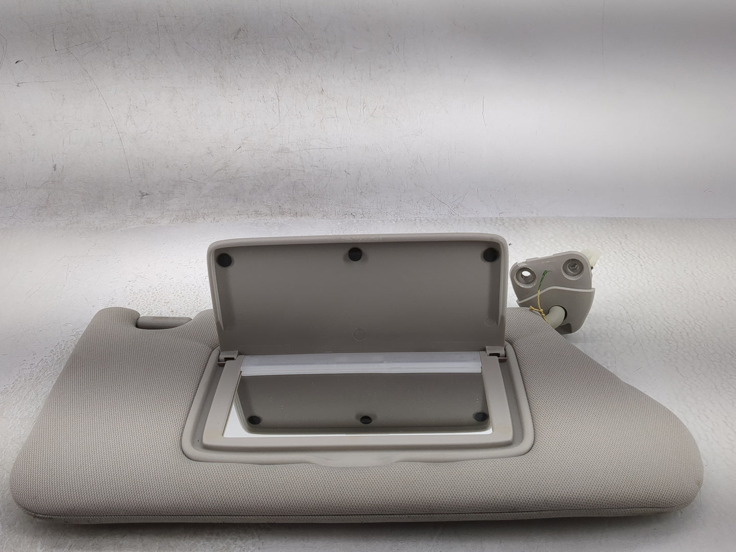 2013-2018 Nissan Altima Sun Visor Shade Replacement Passenger Right Mirror Fits Fits 2013 2014 2015 2016 2017 2018 OEM Used 