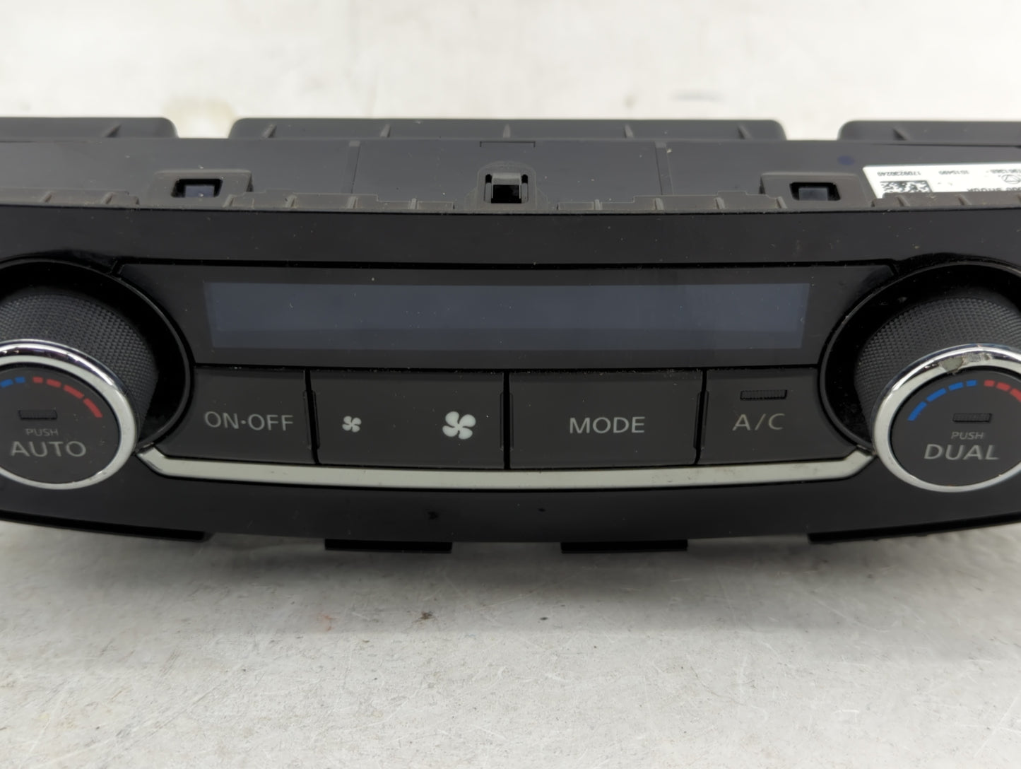 2016-2018 Nissan Altima Climate Control Module Temperature AC/Heater Replacement P/N:27500 9HU0A Fits Fits 2016 2017 2018 OE