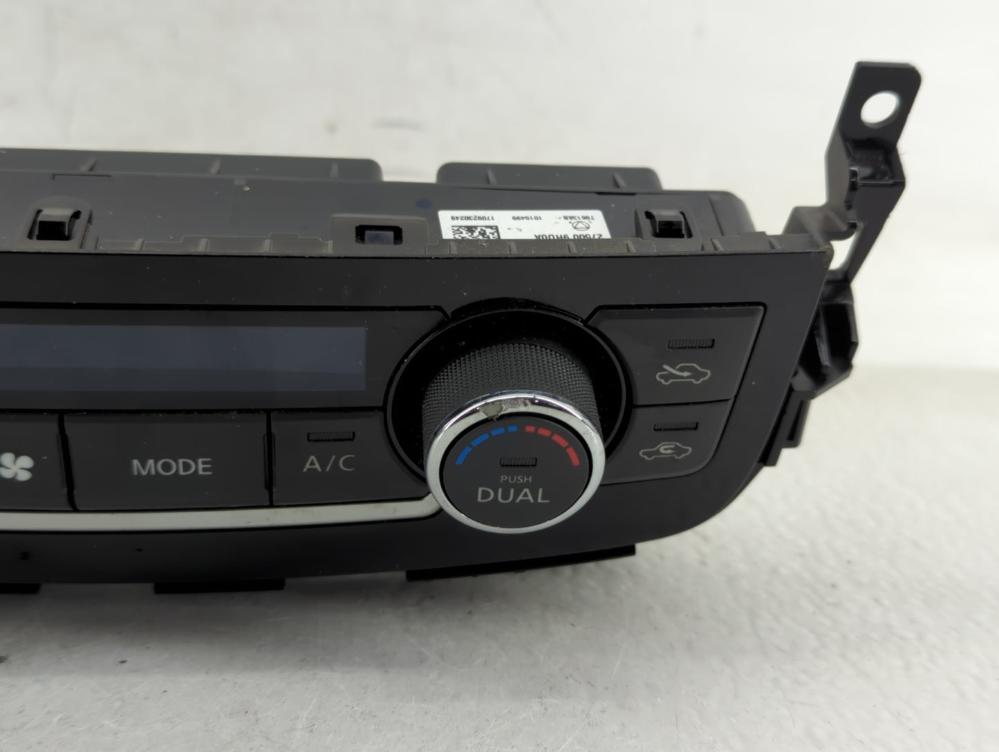 2016-2018 Nissan Altima Climate Control Module Temperature AC/Heater Replacement P/N:27500 9HU0A Fits Fits 2016 2017 2018 OE