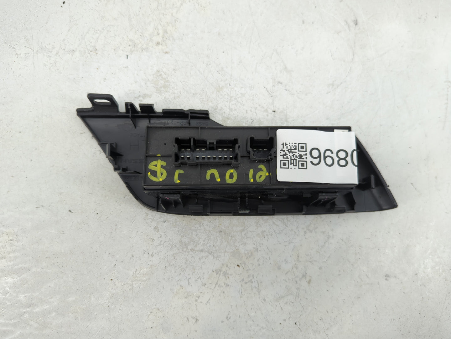 2013-2018 Nissan Altima Master Power Window Switch Replacement Driver Side Left P/N:80961 3TA0 Fits OEM Used Auto Parts - Oe
