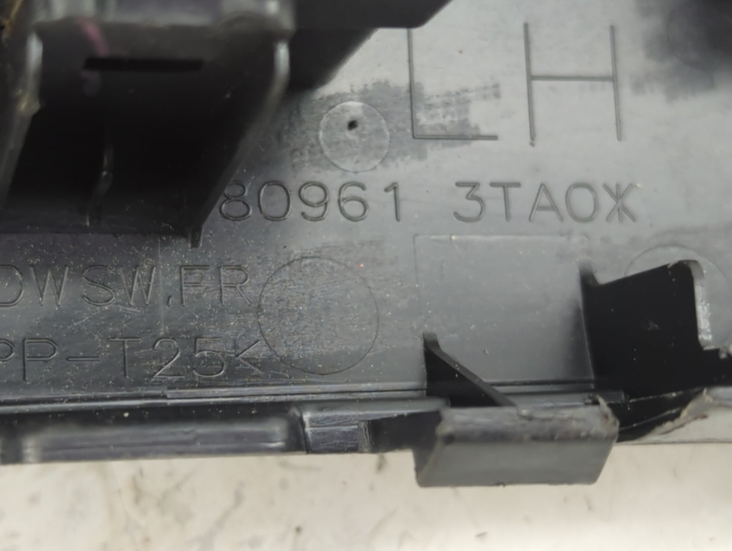 2013-2018 Nissan Altima Master Power Window Switch Replacement Driver Side Left P/N:80961 3TA0 Fits OEM Used Auto Parts - Oe