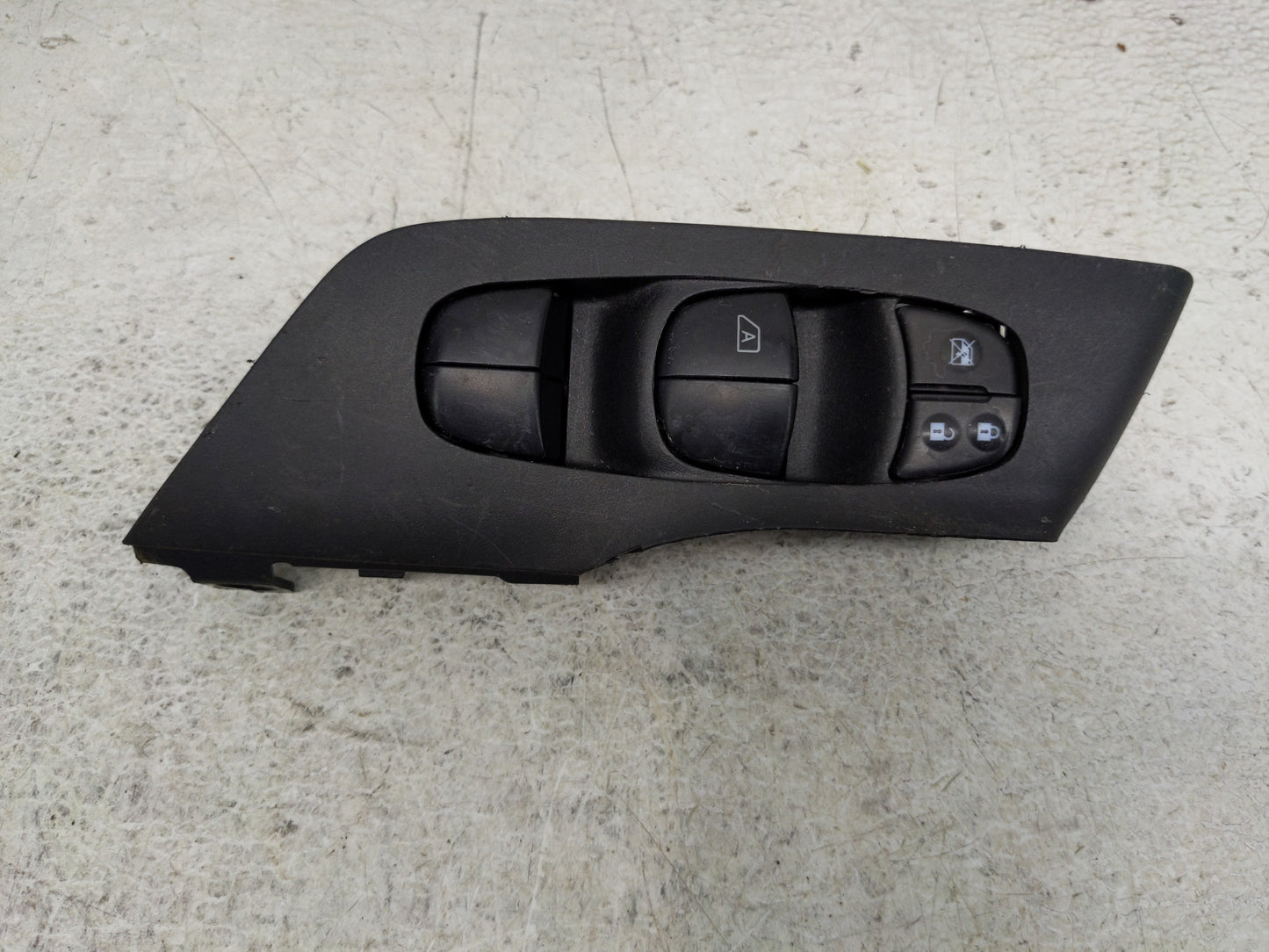 2013-2018 Nissan Altima Master Power Window Switch Replacement Driver Side Left P/N:25401 3TA5A Fits OEM Used Auto Parts - O