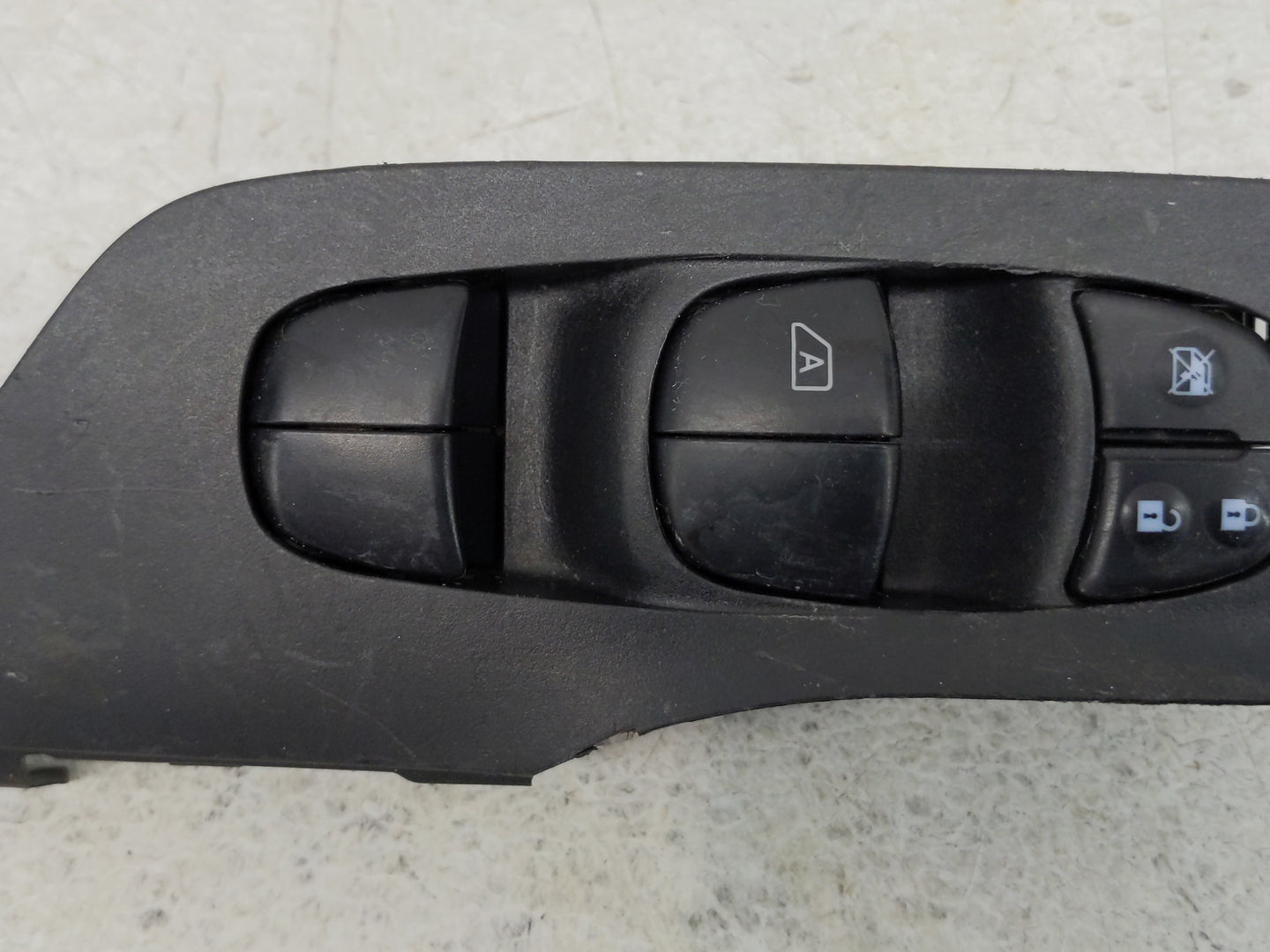 2013-2018 Nissan Altima Master Power Window Switch Replacement Driver Side Left P/N:25401 3TA5A Fits OEM Used Auto Parts - O