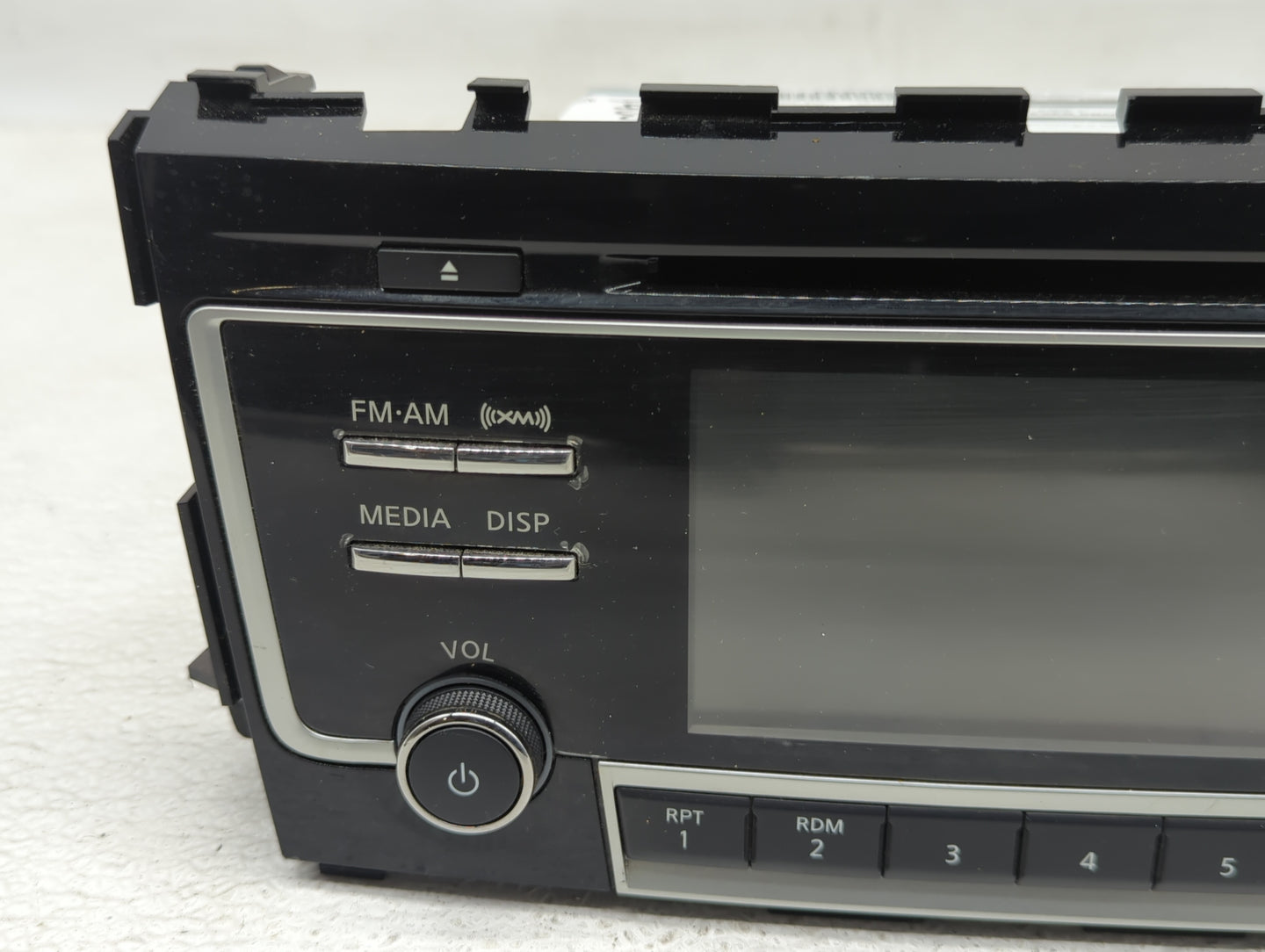 2018 Nissan Altima Radio AM FM Cd Player Receiver Replacement P/N:28185-9HU1C Fits OEM Used Auto Parts - Oemusedautoparts1.c