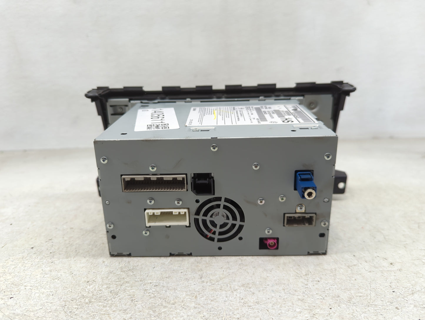 2018 Nissan Altima Radio AM FM Cd Player Receiver Replacement P/N:25915 9HU0C Fits OEM Used Auto Parts - Oemusedautoparts1.c
