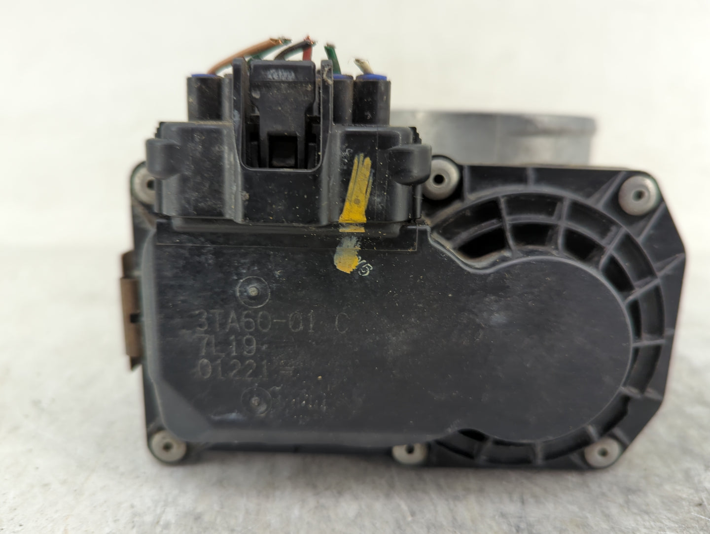 2013-2018 Nissan Altima Throttle Body P/N:3TA60-01 Fits Fits 2013 2014 2015 2016 2017 2018 2019 2020 OEM Used Auto Parts - O
