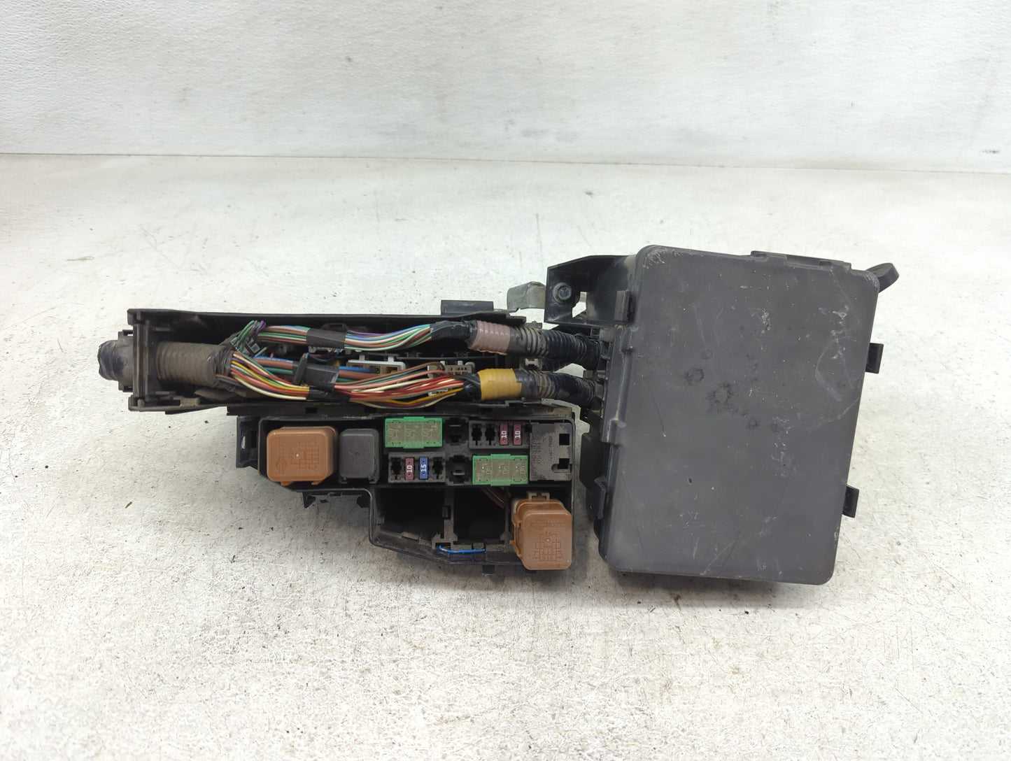 2018 Nissan Altima Fusebox Fuse Box Panel Relay Module P/N:4912 Fits OEM Used Auto Parts - Oemusedautoparts1.com