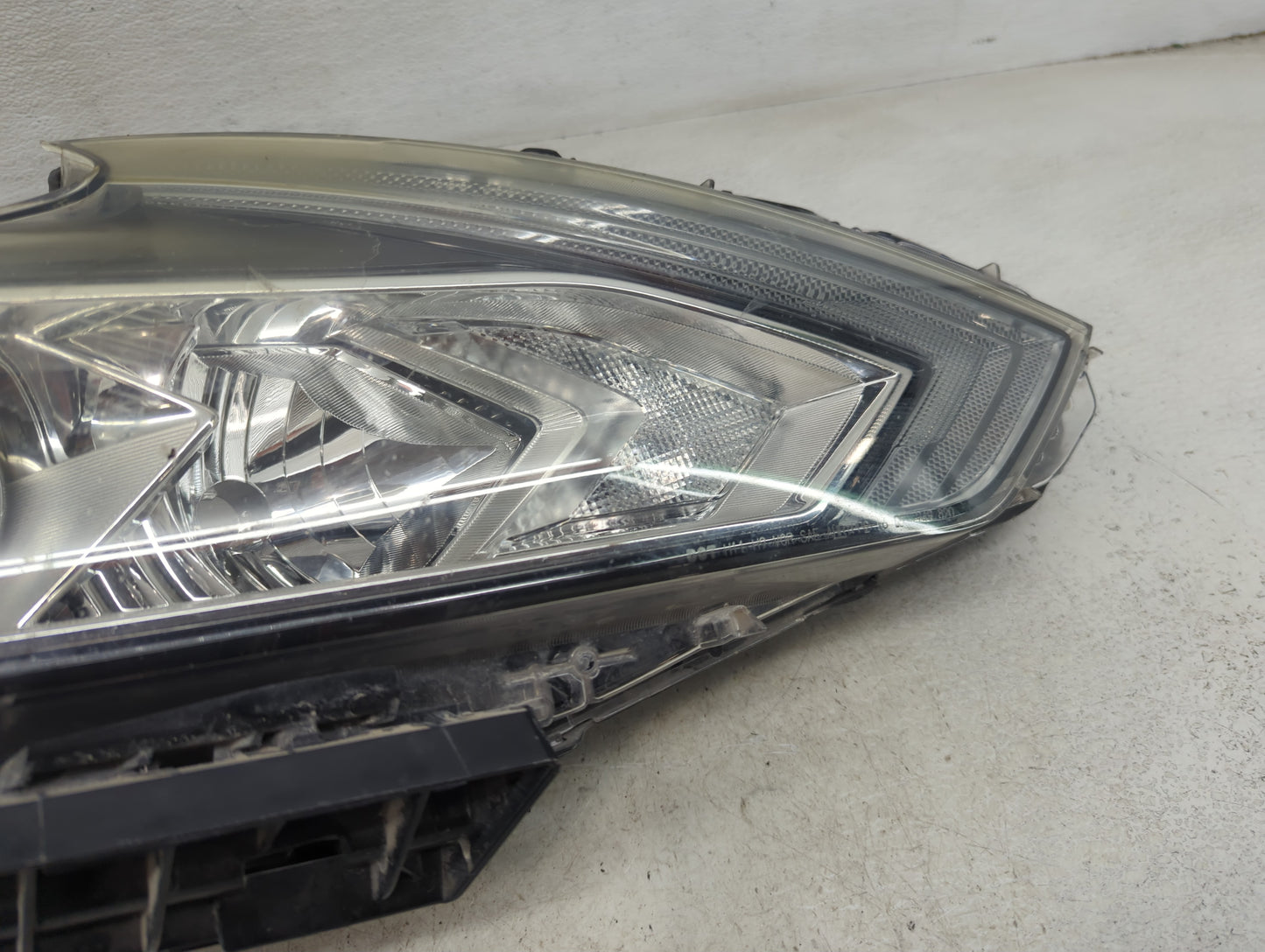 2016-2018 Nissan Altima Passenger Right Oem Head Light Headlight Lamp - Oemusedautoparts1.com