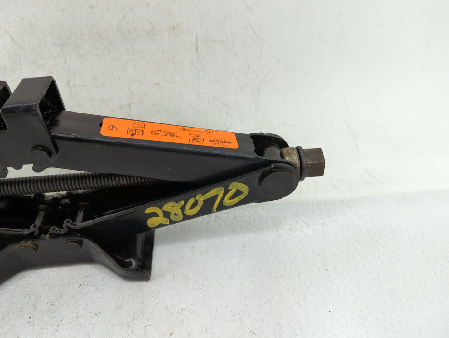 2018 Nissan Altima Spare Scissor Car Jack 1415751 - Oemusedautoparts1.com