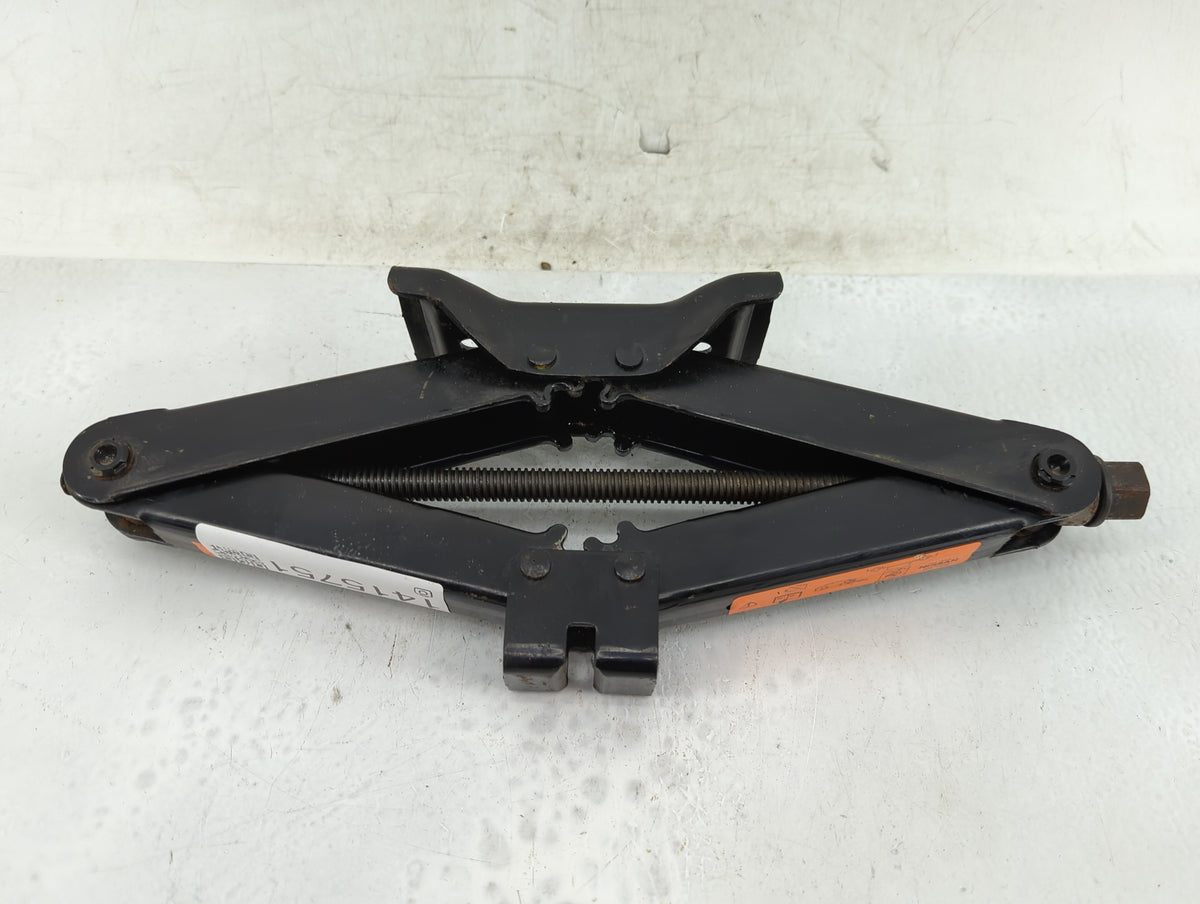 2018 Nissan Altima Spare Scissor Car Jack 1415751 - Oemusedautoparts1.com