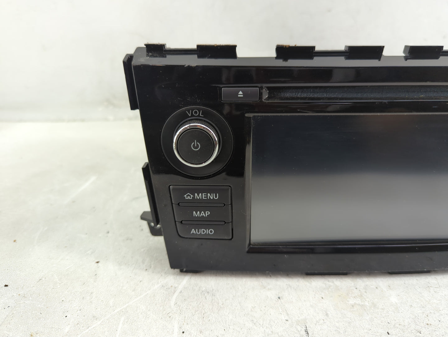 2018 Nissan Altima Radio AM FM Cd Player Receiver Replacement P/N:25915 9HU0A 25915 9HU0C Fits OEM Used Auto Parts - Oemused