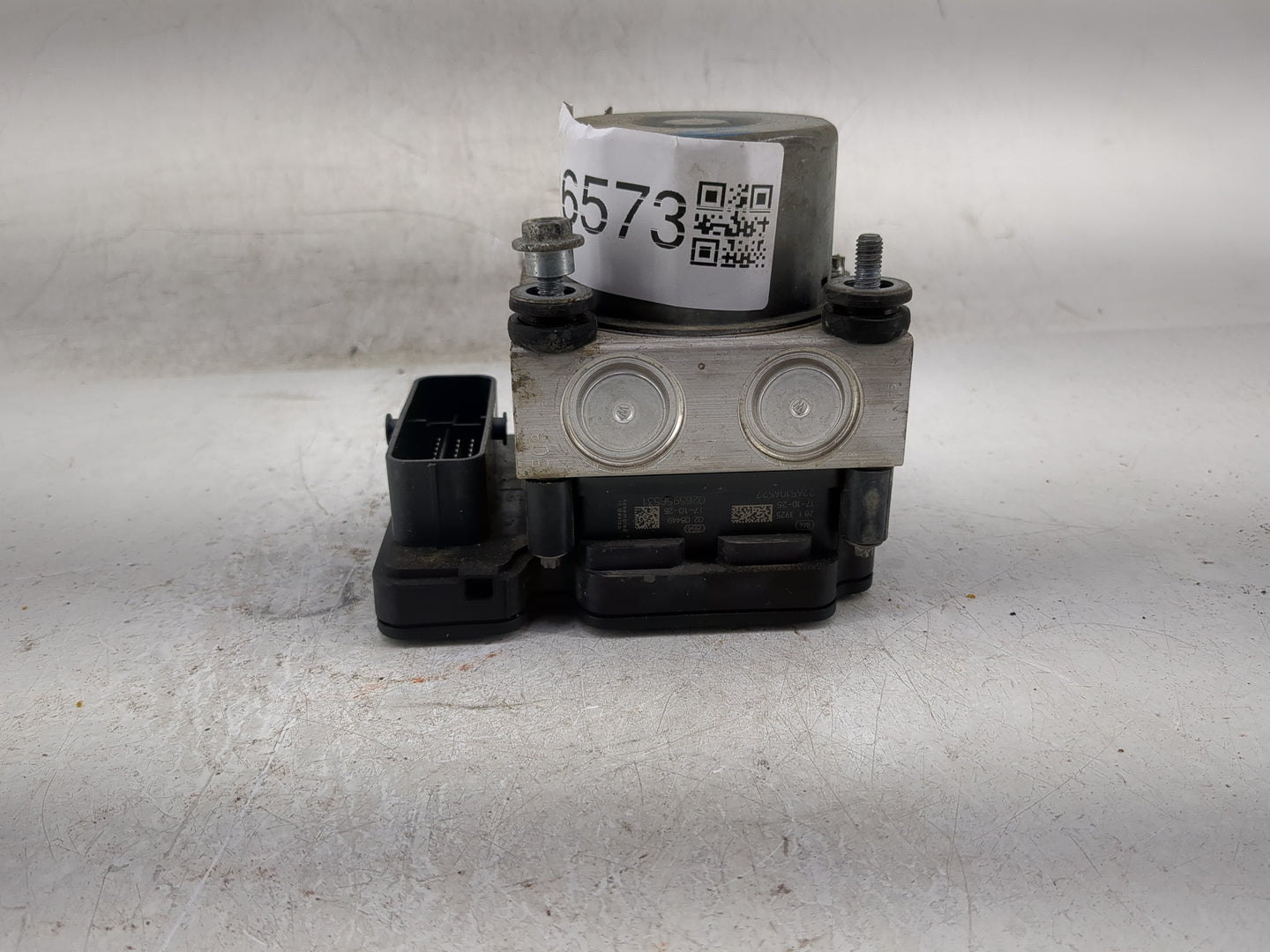2017-2018 Nissan Altima ABS Pump Control Module Replacement P/N:2265106527 0265956531 Fits Fits 2017 2018 OEM Used Auto Part