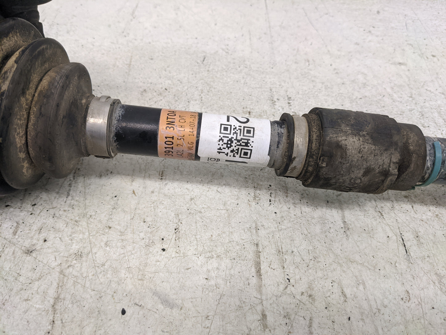 2013-2018 Nissan Altima Axle Shaft Front Driver Cv C/v - Oemusedautoparts1.com