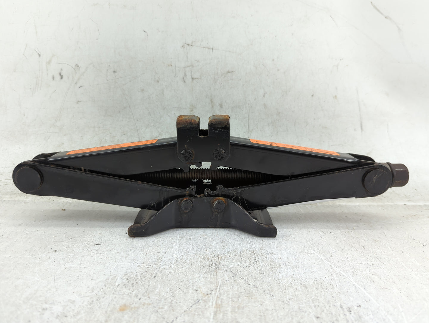 2018 Nissan Altima Spare Scissor Car Jack - Oemusedautoparts1.com