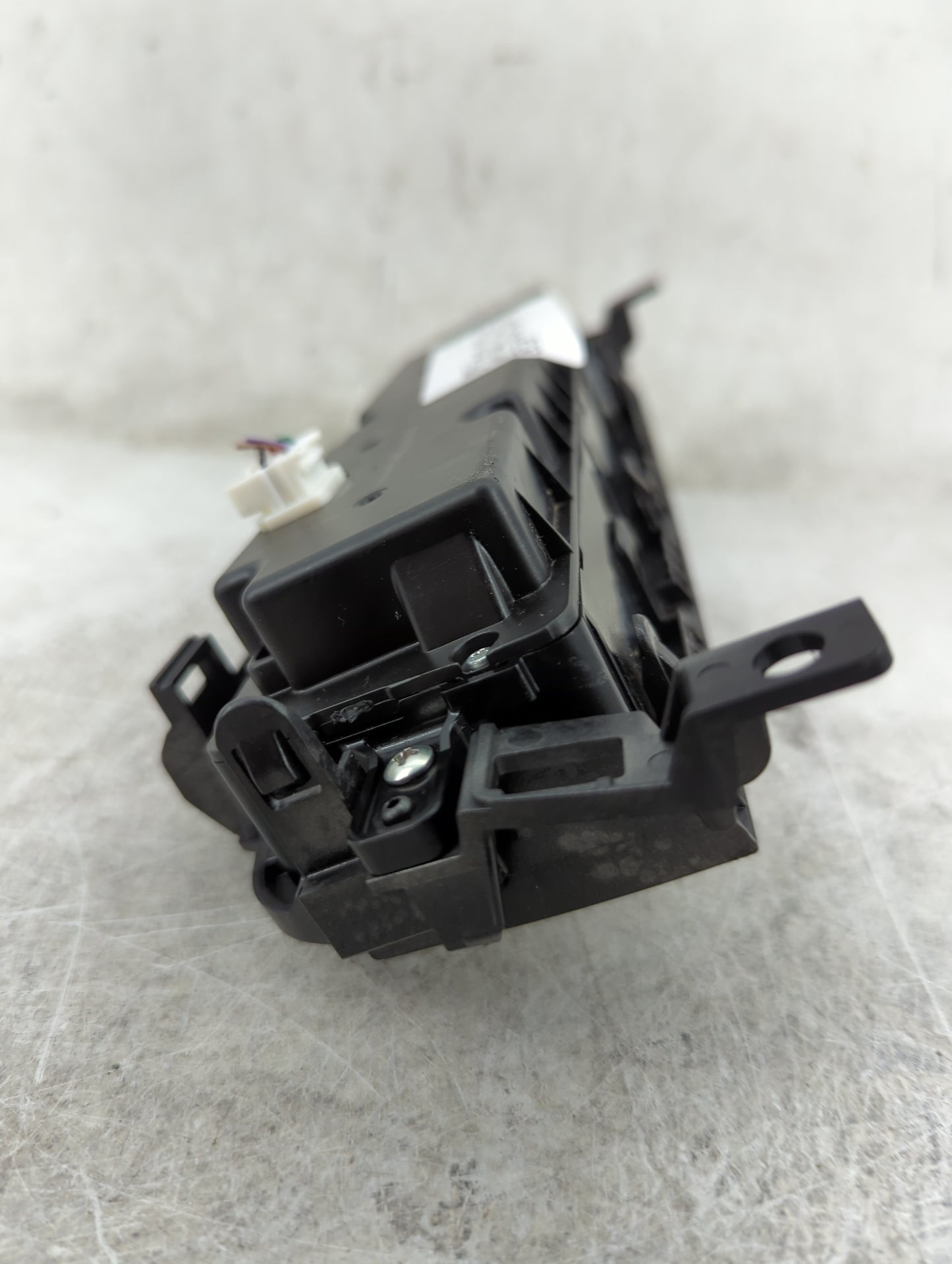 2016-2018 Nissan Altima Climate Control Module Temperature AC/Heater Replacement P/N:27500 9HU0A Fits Fits 2016 2017 2018 OE