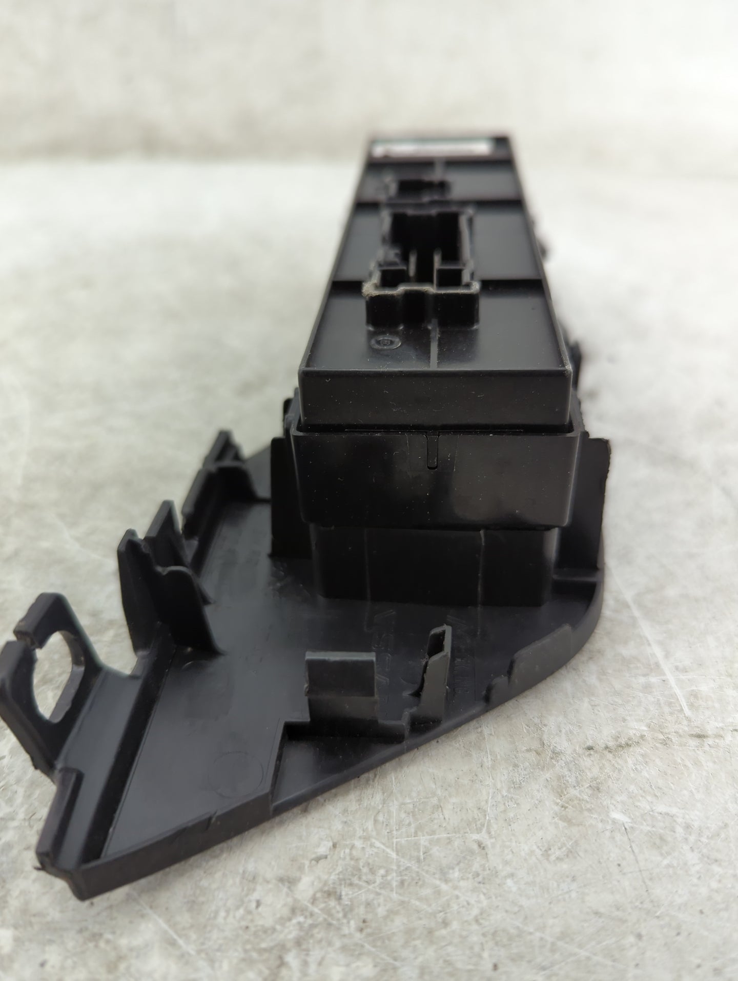 2013-2018 Nissan Altima Master Power Window Switch Replacement Driver Side Left P/N:254013TA5A Fits OEM Used Auto Parts - Oe